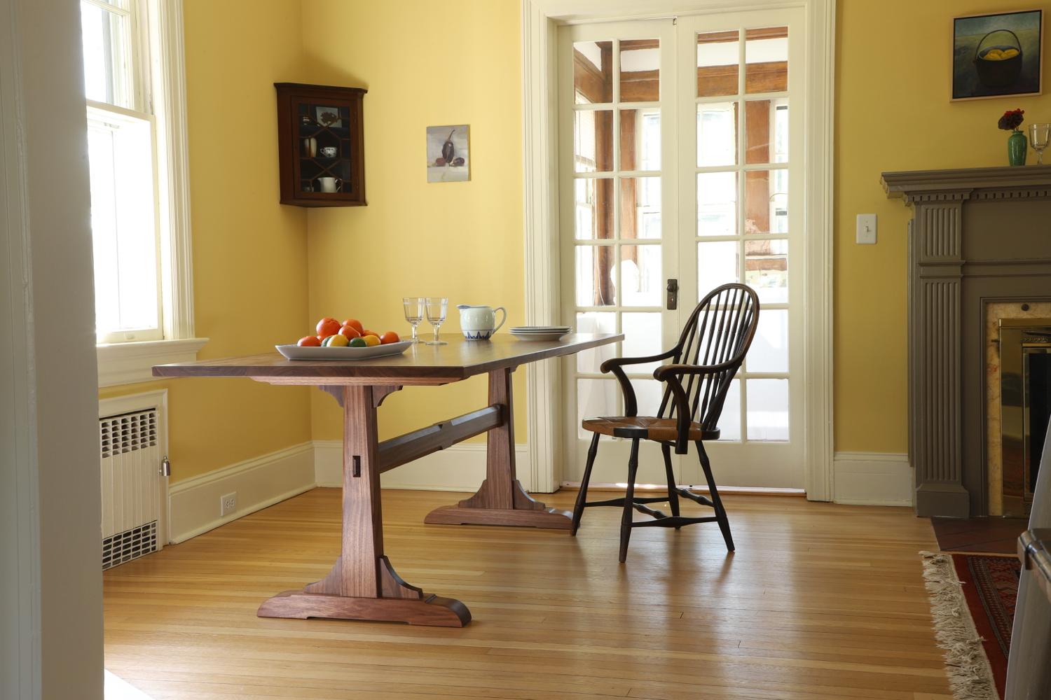 https://a.1stdibscdn.com/walnut-trestle-dining-table-by-thomas-throop-black-creek-designs-made-to-order-for-sale-picture-4/f_69132/f_457722921751920584069/IMG_2150_1__master.jpg