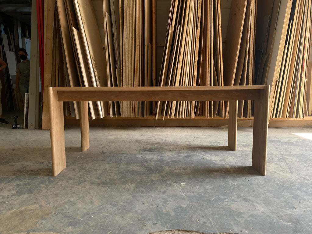 https://a.1stdibscdn.com/handcrafted-curtis-dining-table-solid-white-oak-120l-by-mary-ratcliffe-studio-for-sale-picture-5/f_77712/f_382323821706907609419/IMG_2157_master.jpeg