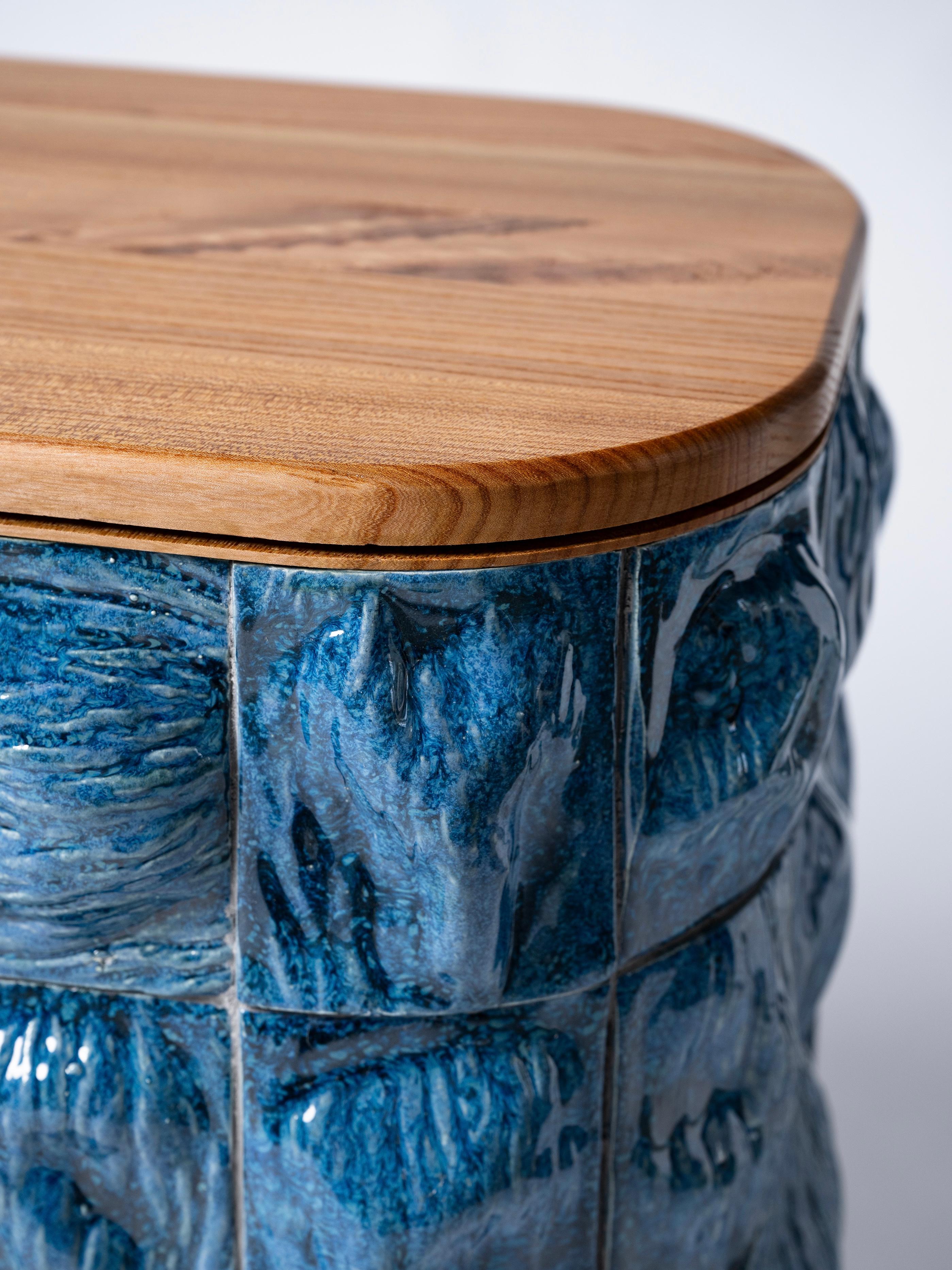https://a.1stdibscdn.com/21st-century-round-surfaced-cabinet-moss-by-rem-atelier-netherlands-for-sale-picture-6/f_65832/f_405549021720535488552/IMG_2217_master.jpg