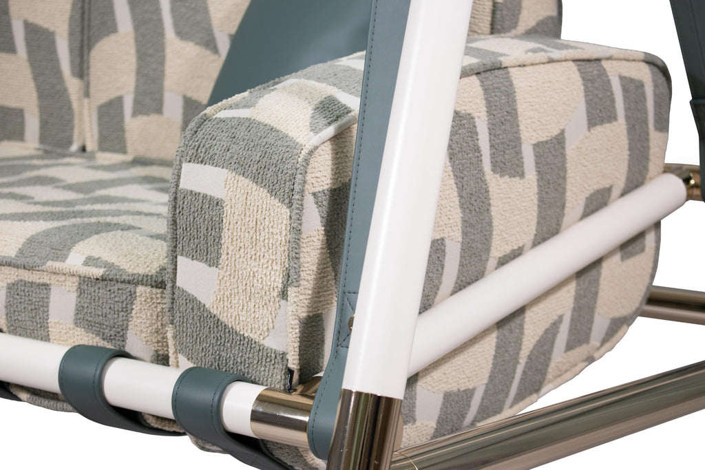 https://a.1stdibscdn.com/outdoor-swing-with-stainless-steel-frame-and-printed-textile-for-sale-picture-7/f_56702/f_487924521770977496132/IMG_2246_Edit_master.jpg