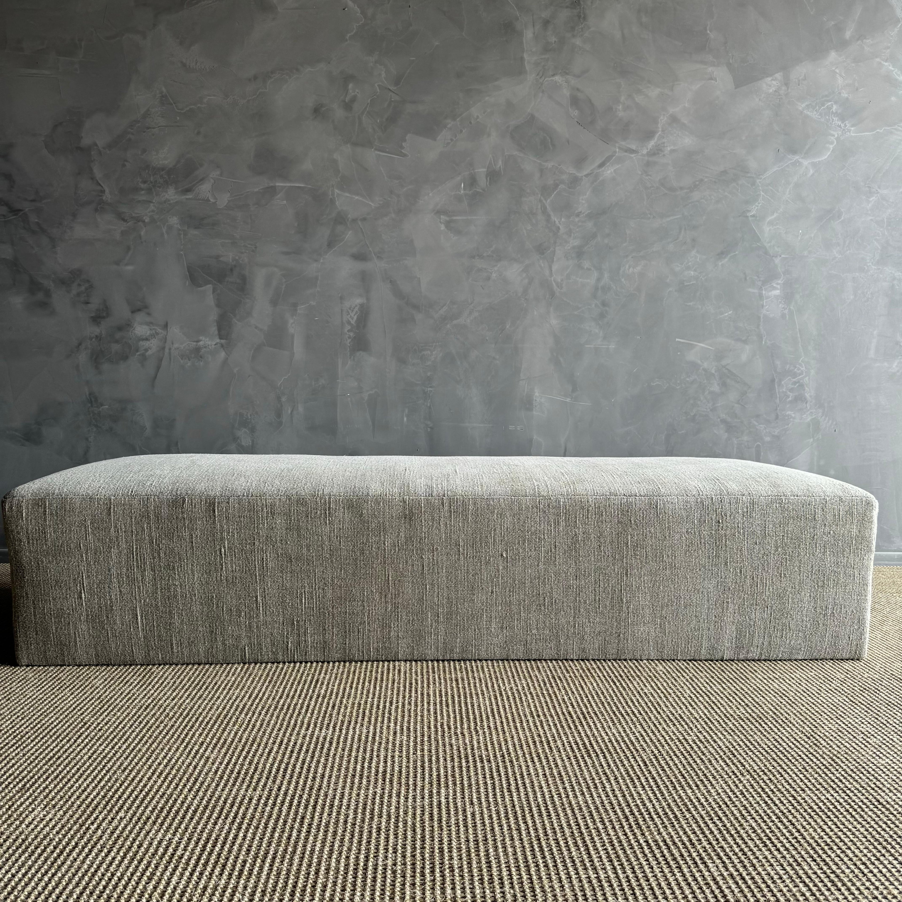 https://a.1stdibscdn.com/custom-linen-ottoman-with-waterfall-table-for-sale-picture-4/f_18223/f_424435021732400435181/IMG_2296_master.jpg