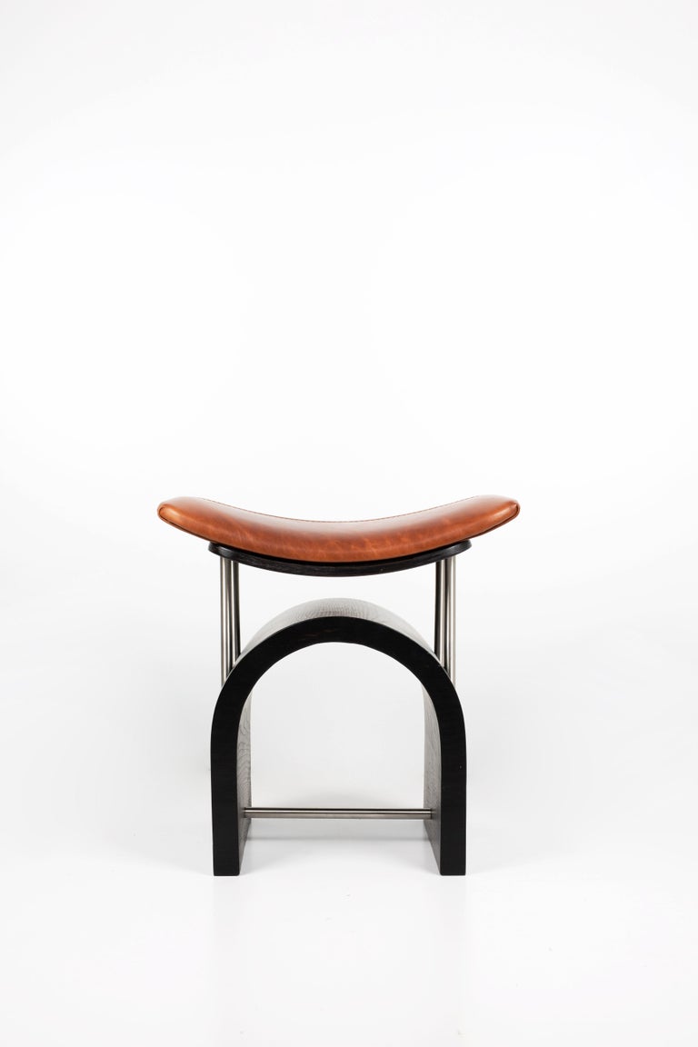 https://a.1stdibscdn.com/antique-leather-wing-stool-by-studio-laf-for-sale-picture-3/f_12192/f_331563421678124494240/IMG_2357_master.jpg?width=768