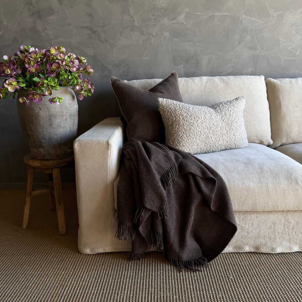 https://a.1stdibscdn.com/100-hemp-slip-covered-square-arm-sofa-with-down-cushions-for-sale-picture-3/f_18223/f_480246521765923079336/IMG_2422_master.jpeg