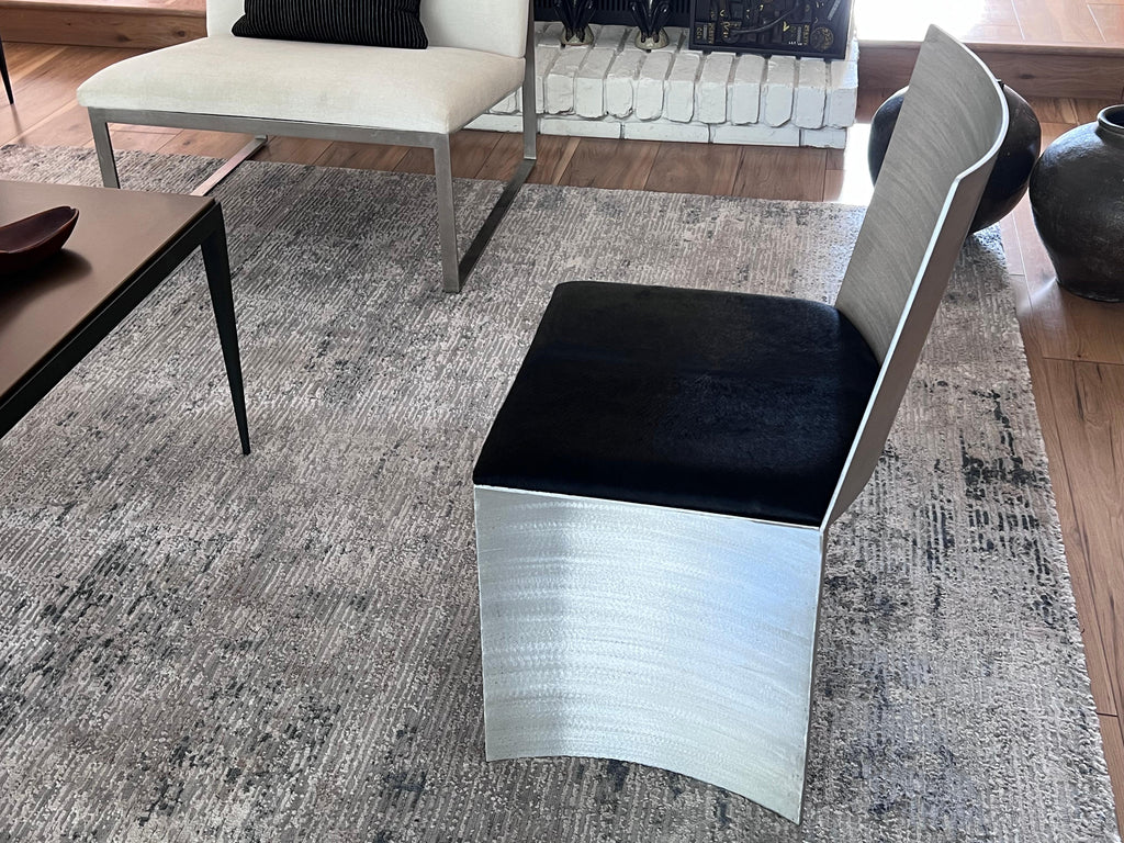 https://a.1stdibscdn.com/isu-lowback-textured-satin-metal-chair-by-soraya-osorio-for-sale-picture-8/f_31433/f_392989521713365645346/IMG_2447_master.jpg