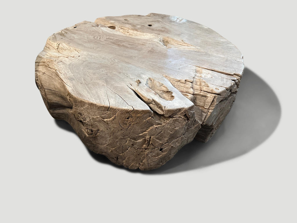 https://a.1stdibscdn.com/andrianna-shamaris-bleached-teak-wood-round-coffee-table-for-sale-picture-4/f_10806/f_350510321688314575413/IMG_2469_master.jpg