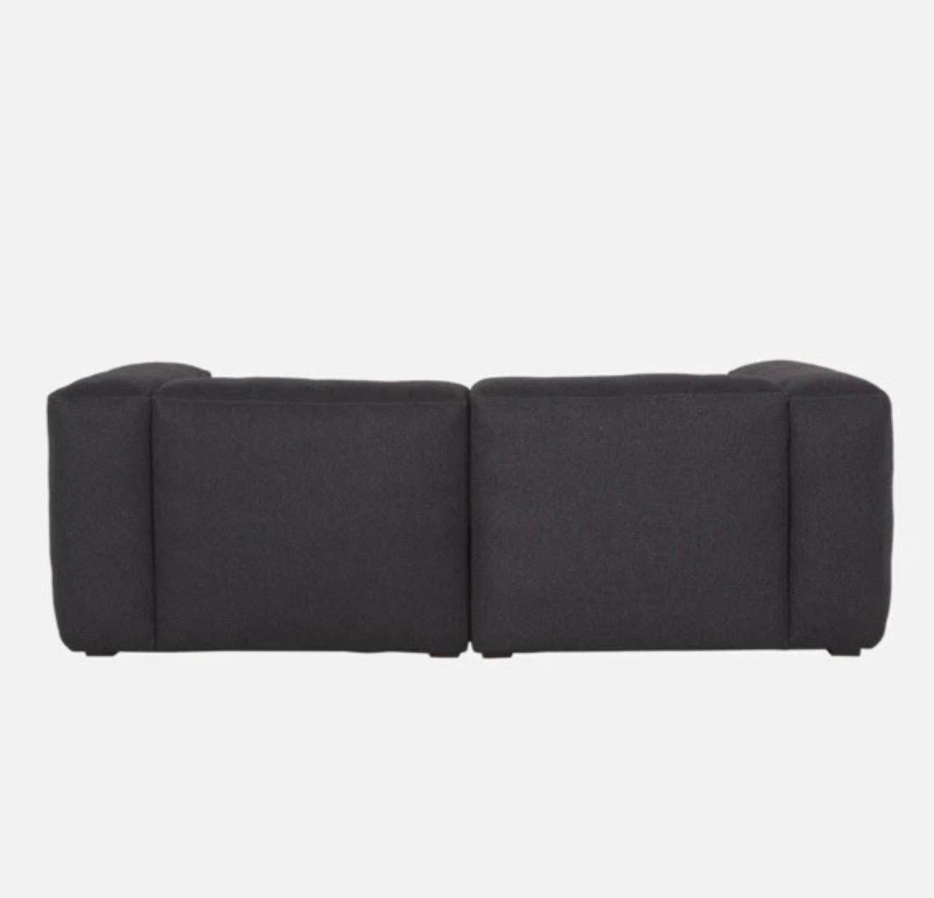 https://a.1stdibscdn.com/hay-mags-25-seater-a-herman-miller-brand-black-gray-for-sale-picture-2/f_103602/f_473457321762122200661/IMG_2470_master.jpg