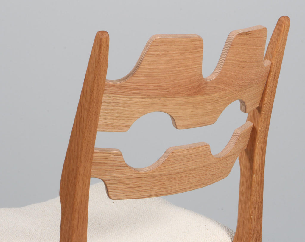 https://a.1stdibscdn.com/dining-chairs-by-henning-kjaernulf-model-razoblade-denmark-oak-for-sale-picture-7/f_42391/f_338324721681632431087/IMG_2502_master.jpg