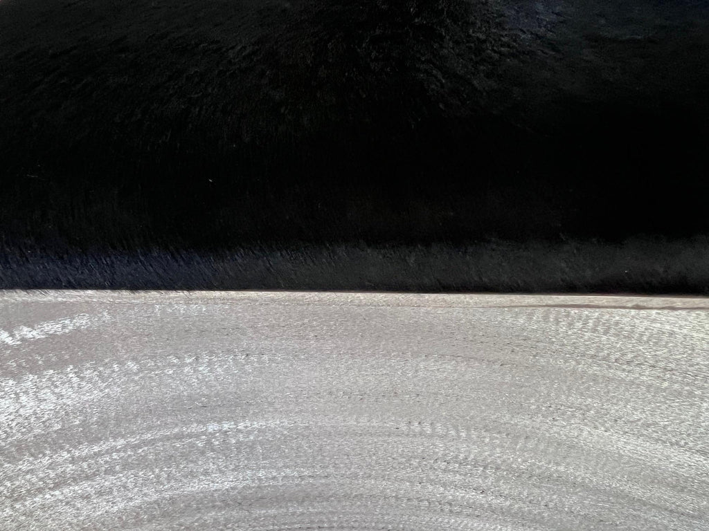 https://a.1stdibscdn.com/isu-lowback-textured-satin-metal-chair-by-soraya-osorio-for-sale-picture-11/f_31433/f_392989521713367564423/IMG_2504_master.jpg