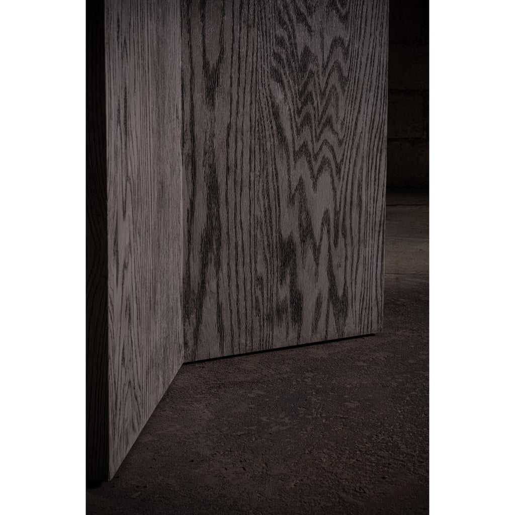 https://a.1stdibscdn.com/atlantic-round-kitchen-table-in-oak-with-a-ceruse-gray-finish-by-no-age-studio-for-sale-picture-6/f_12192/f_477456321764357008164/IMG_2586_master.jpg