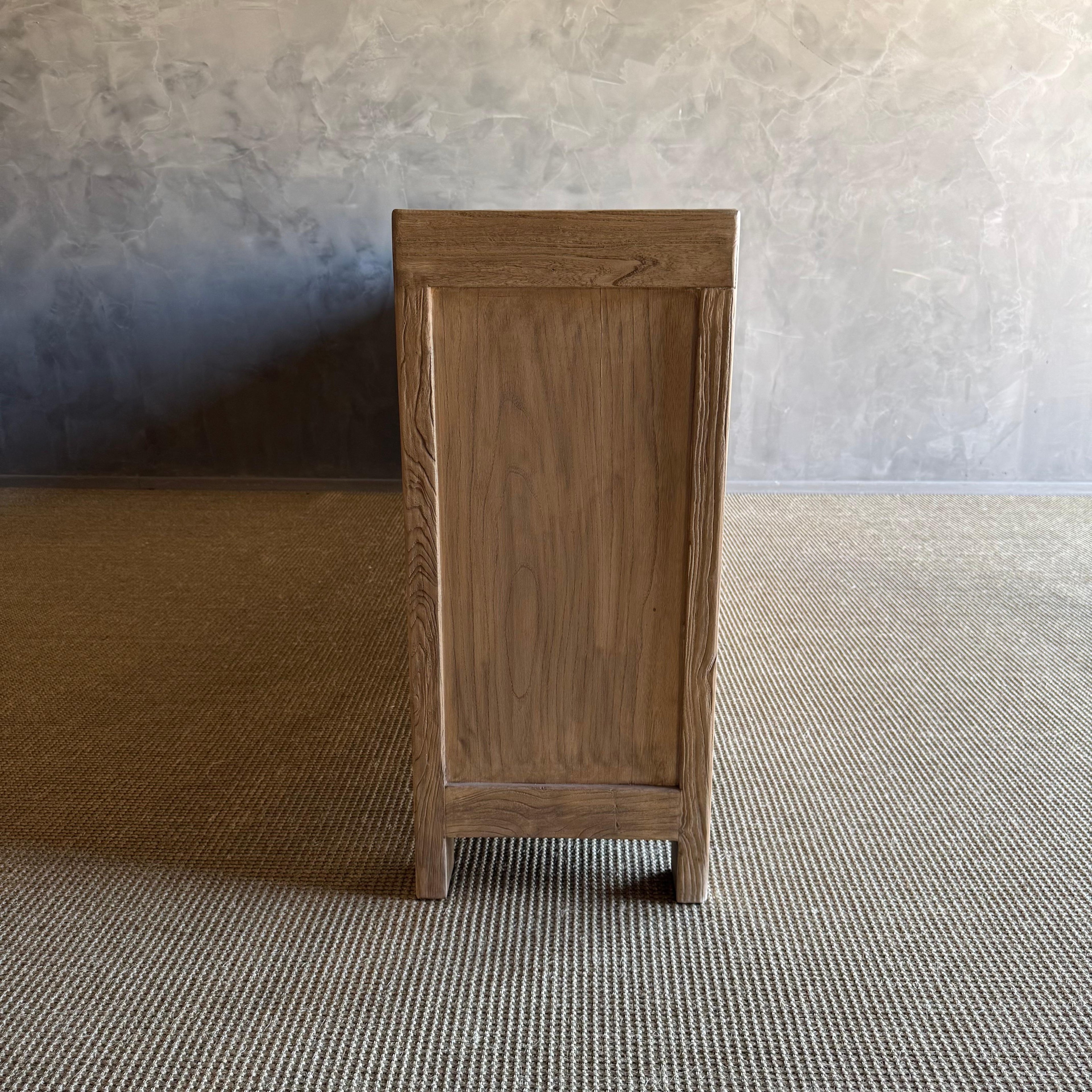 https://a.1stdibscdn.com/reclaimed-elm-wood-storage-cabinet-with-doors-and-drawers-for-sale-picture-7/f_18223/f_431207321736633624868/IMG_2598_master.jpg