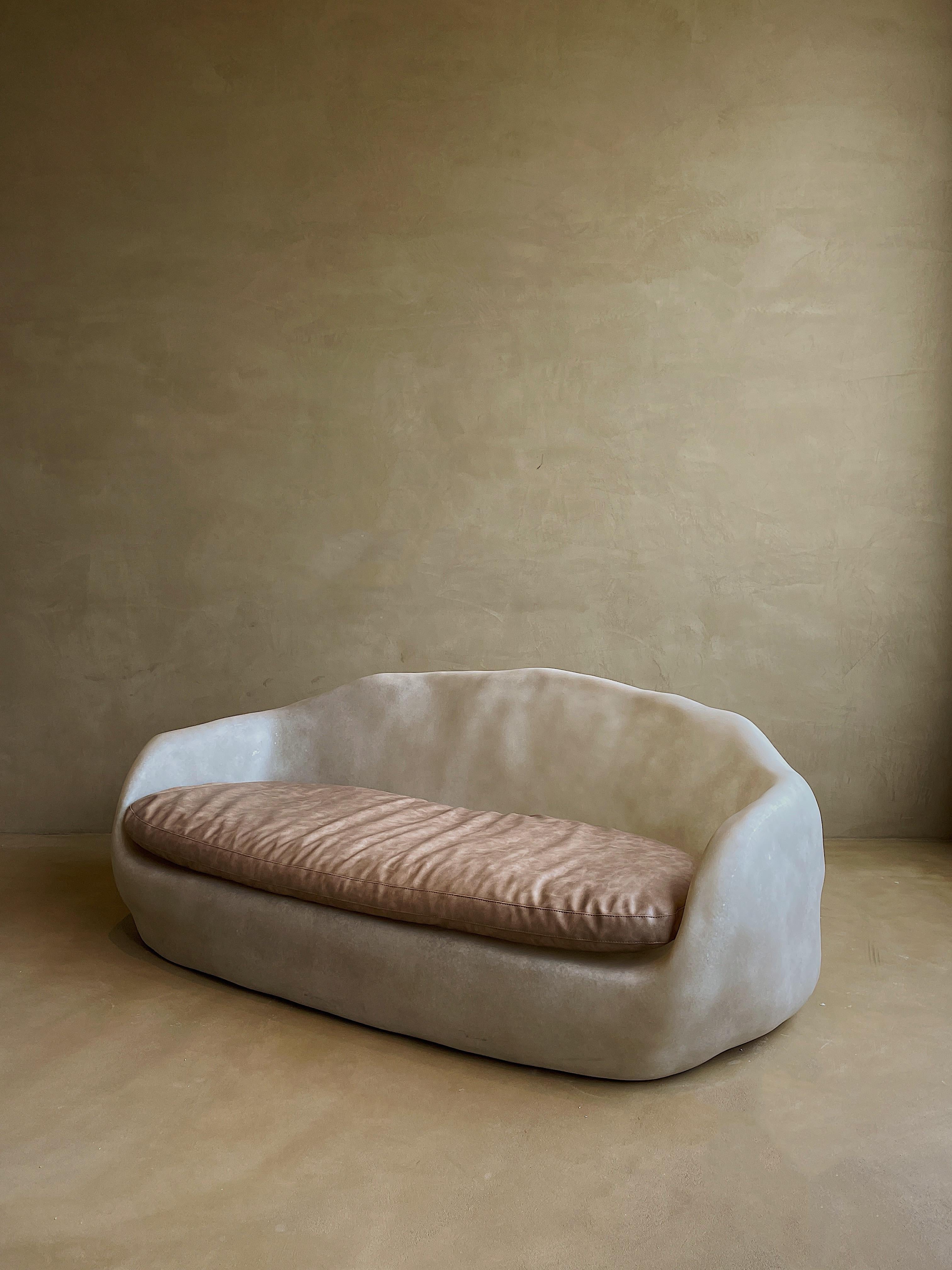 https://a.1stdibscdn.com/knead-sofa-by-karstudio-for-sale-picture-4/f_12192/f_327069121676044325555/IMG_2712_master.jpg