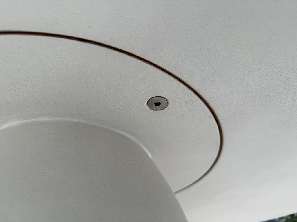 https://a.1stdibscdn.com/customizable-handmade-plaster-textured-dining-table-round-contemporary-cm140-for-sale-picture-13/f_86552/f_406219321775672881599/IMG_2738_master.jpeg