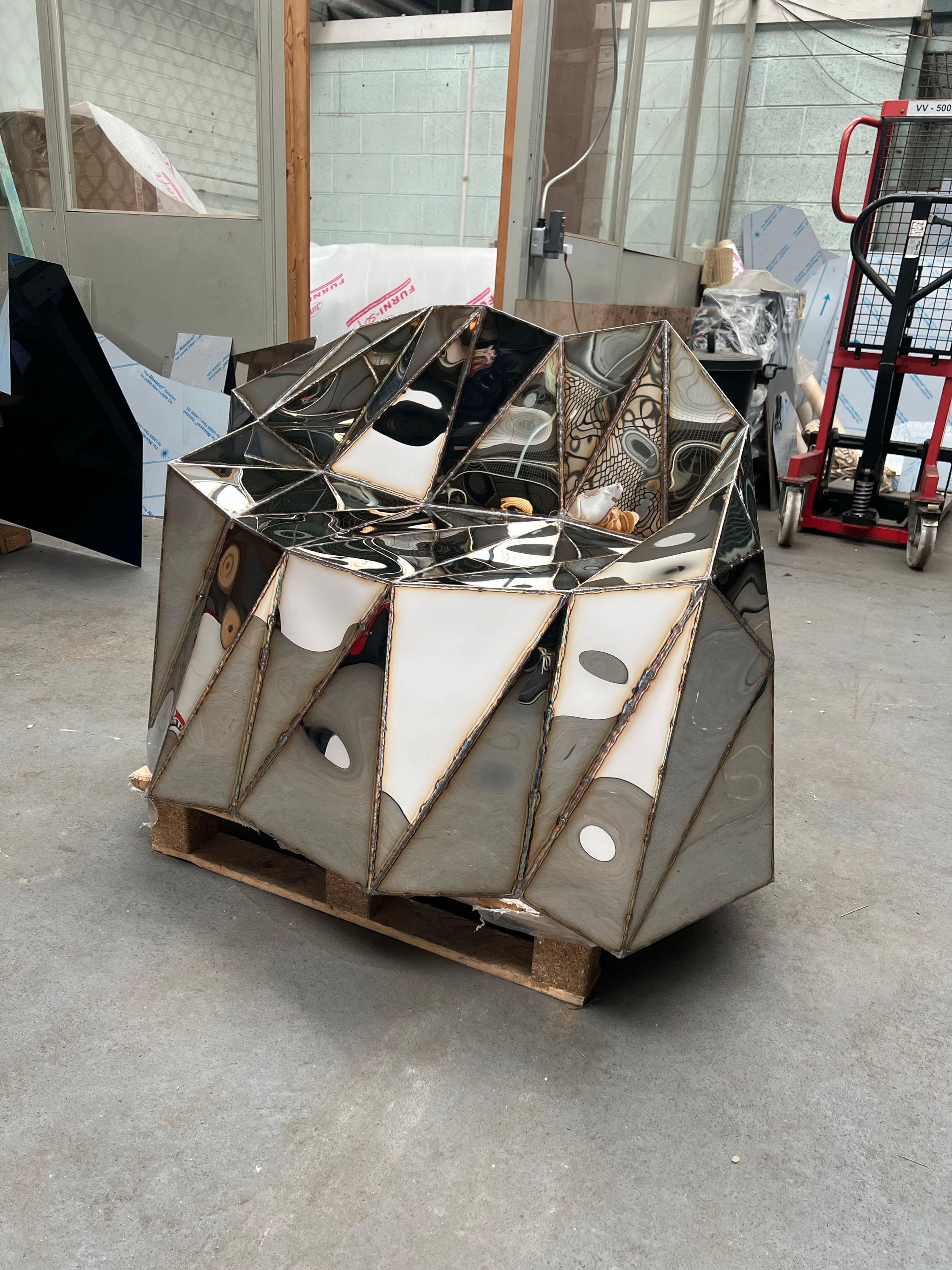 https://a.1stdibscdn.com/glenda-chair-in-welded-mirror-polish-stainless-steel-by-julian-mayor-for-sale-picture-6/f_12192/f_459033621752682226492/IMG_2862_master.jpg
