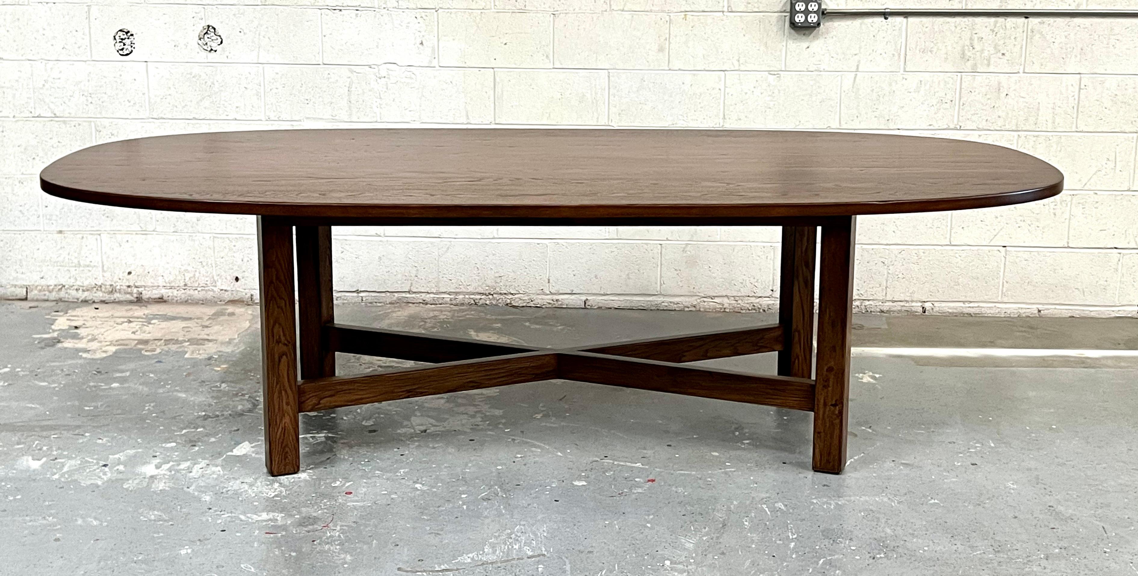 https://a.1stdibscdn.com/custom-super-ellipse-dining-table-made-from-white-oak-for-sale-picture-3/f_8065/f_324852121675029215223/IMG_3118_master.jpg