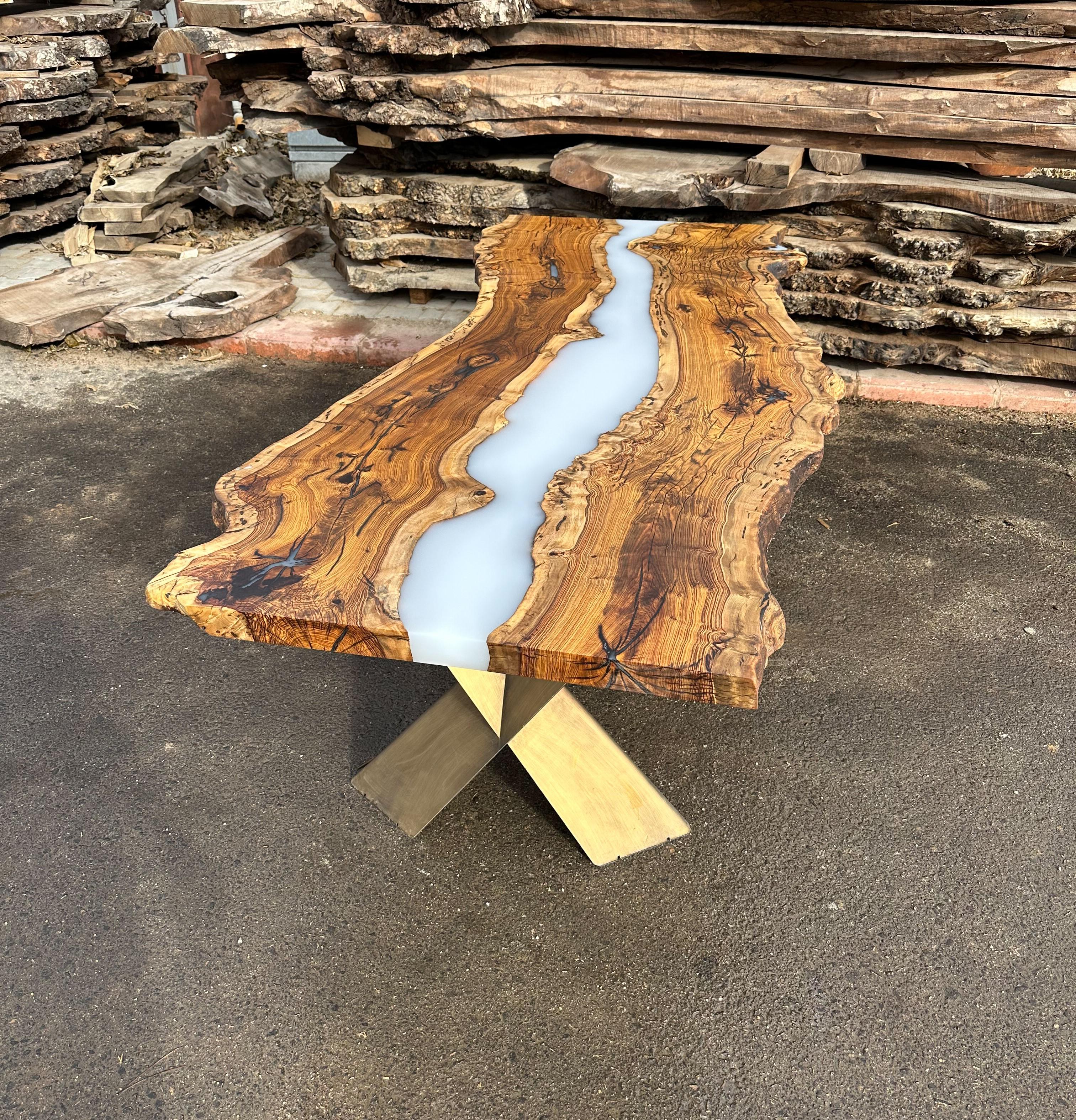 https://a.1stdibscdn.com/live-edge-hackberry-wood-epoxy-resin-river-dining-table-for-sale-picture-3/f_91932/f_380449621705910847741/IMG_3156_master.jpg