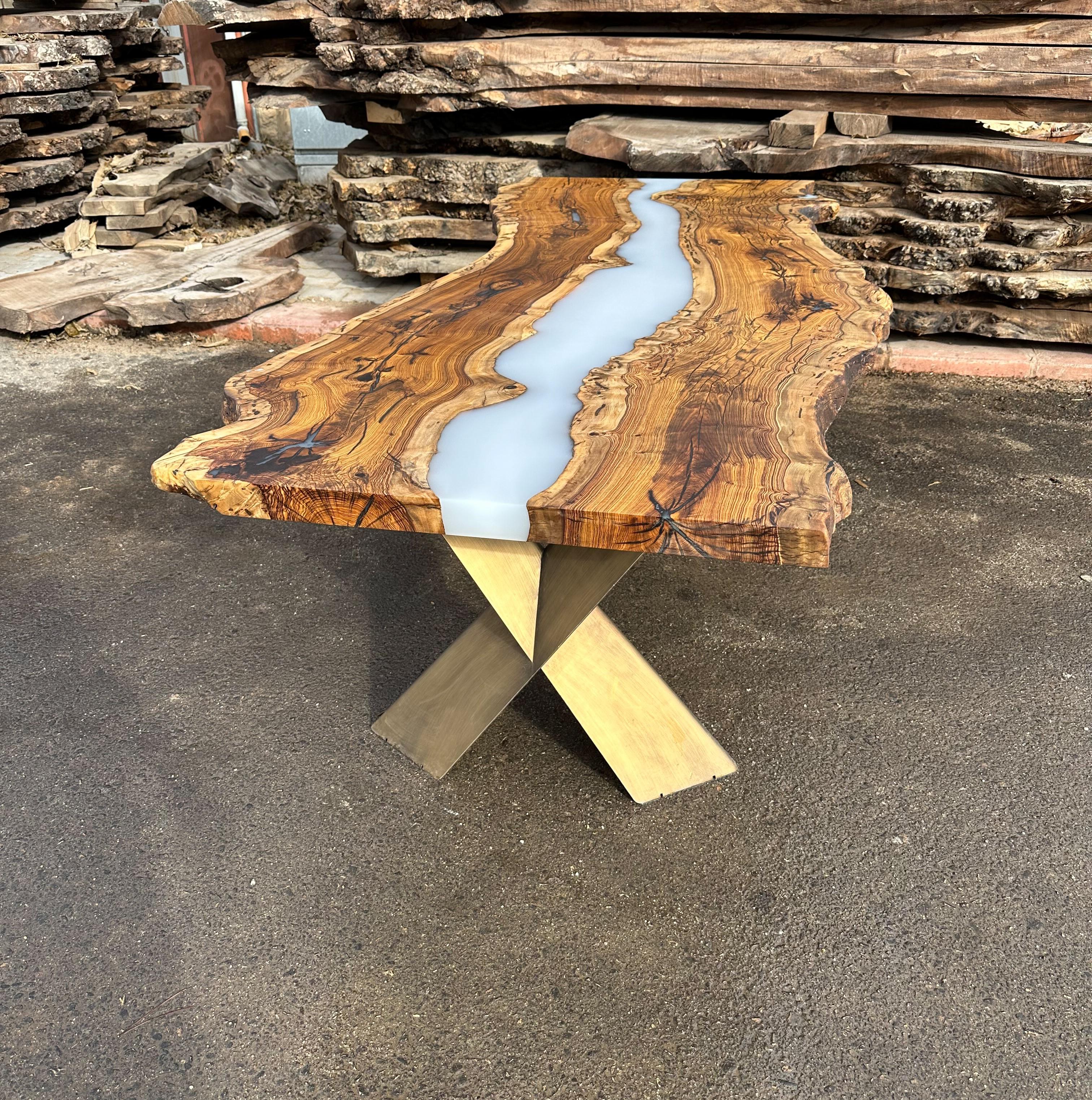 https://a.1stdibscdn.com/live-edge-hackberry-wood-epoxy-resin-river-dining-table-for-sale-picture-6/f_91932/f_380449621705910847226/IMG_3160_master.jpg