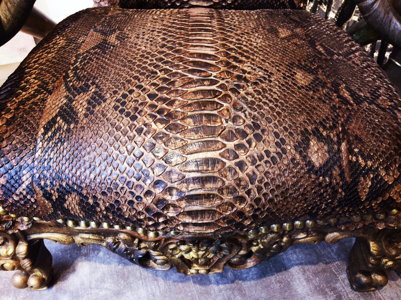 https://a.1stdibscdn.com/python-throne-for-sale-picture-6/f_14282/1544690578909/IMG_3224_master.JPG