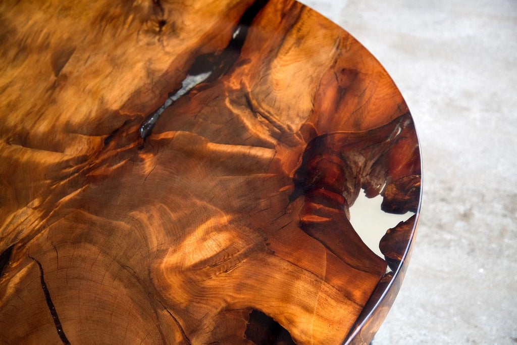 https://a.1stdibscdn.com/kauri-round-dining-table-14m-diameter-in-solid-ancient-kauri-wood-for-sale-picture-7/f_79872/f_369705521699326268841/IMG_3253_master.JPEG