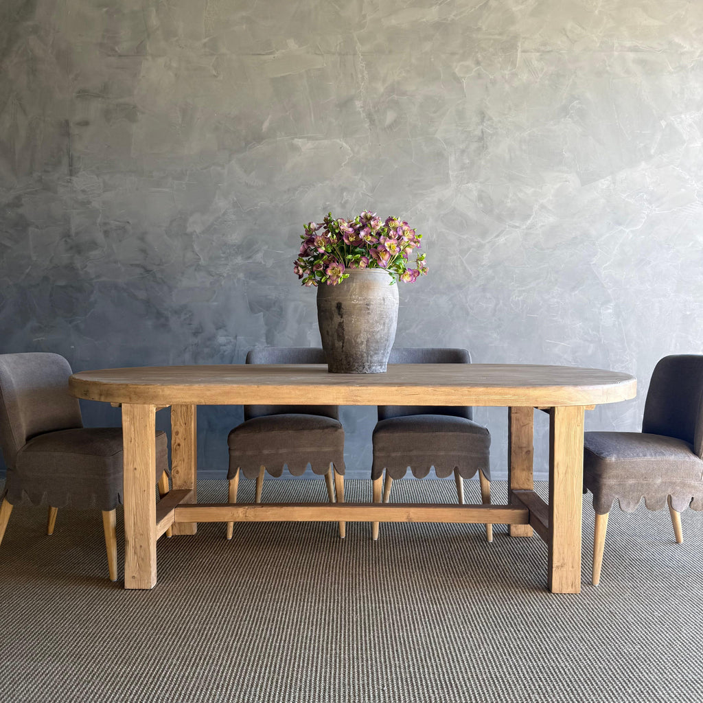 https://a.1stdibscdn.com/harvest-dining-table-made-from-solid-reclaimed-wood-86-for-sale-picture-2/f_18223/f_384747521769552858868/IMG_3296_master.jpeg