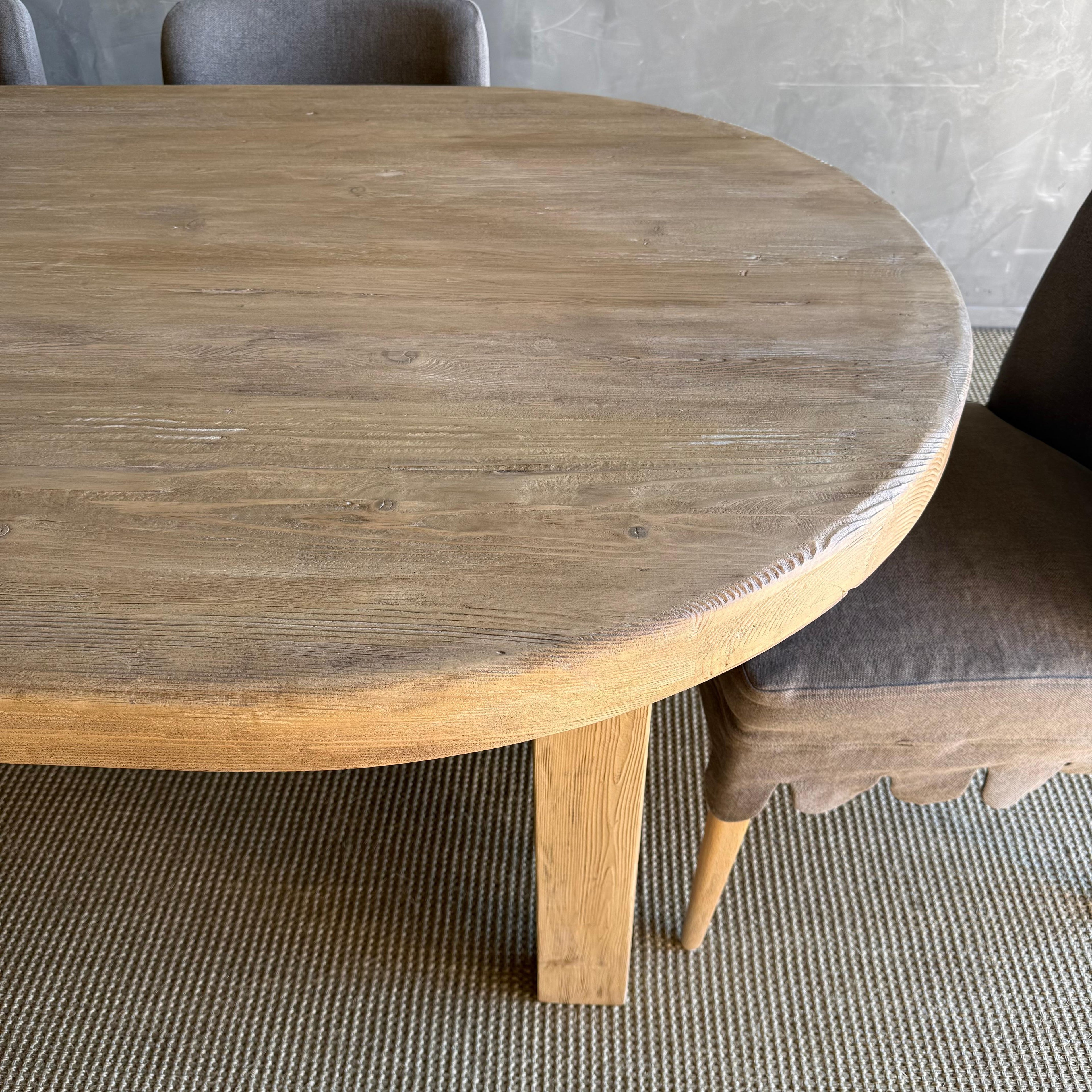 https://a.1stdibscdn.com/harvest-dining-table-made-from-solid-reclaimed-wood-86-for-sale-picture-3/f_18223/f_384747521769552858597/IMG_3297_master.jpeg