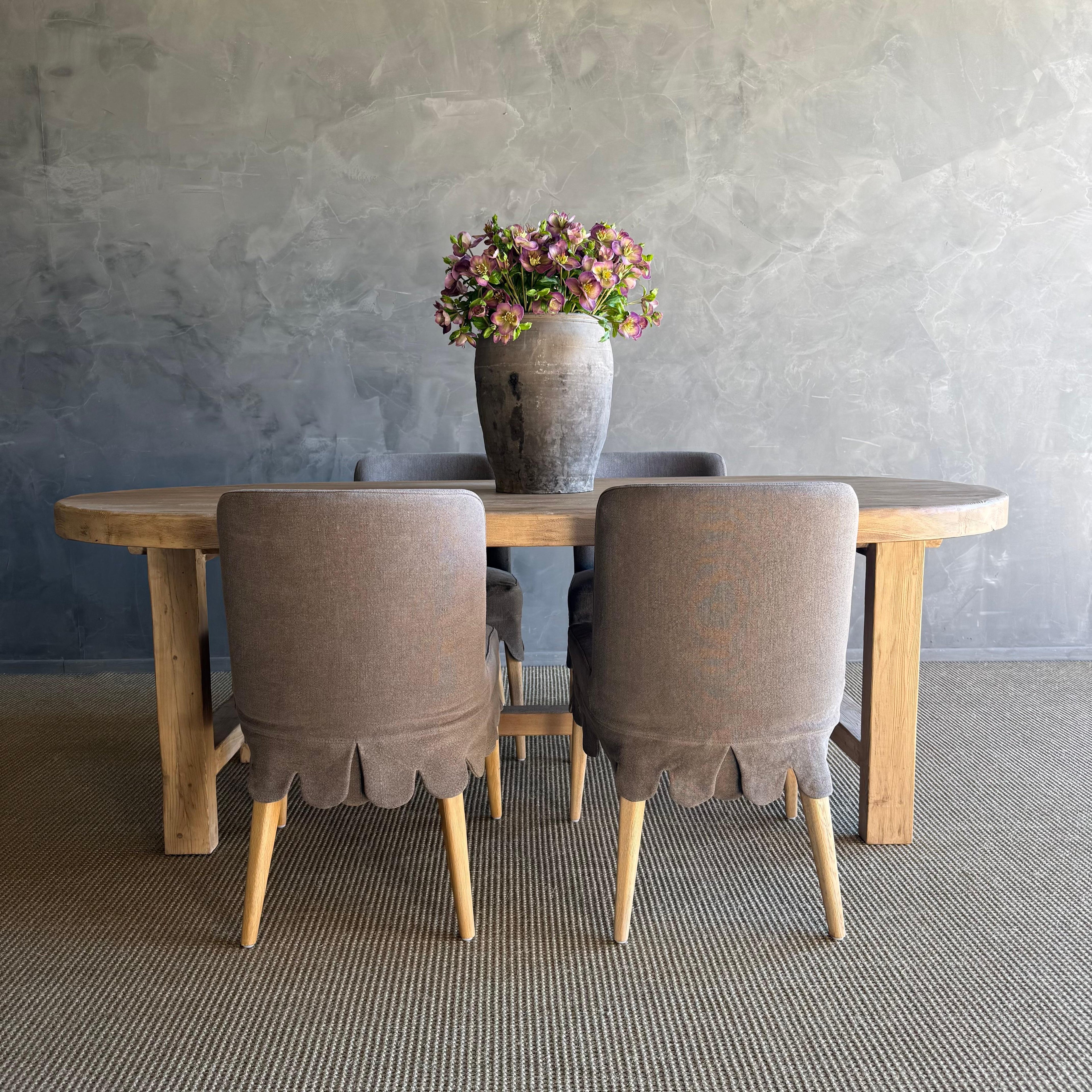 https://a.1stdibscdn.com/harvest-dining-table-made-from-solid-reclaimed-wood-86-for-sale-picture-4/f_18223/f_384747521769552859471/IMG_3298_master.jpeg