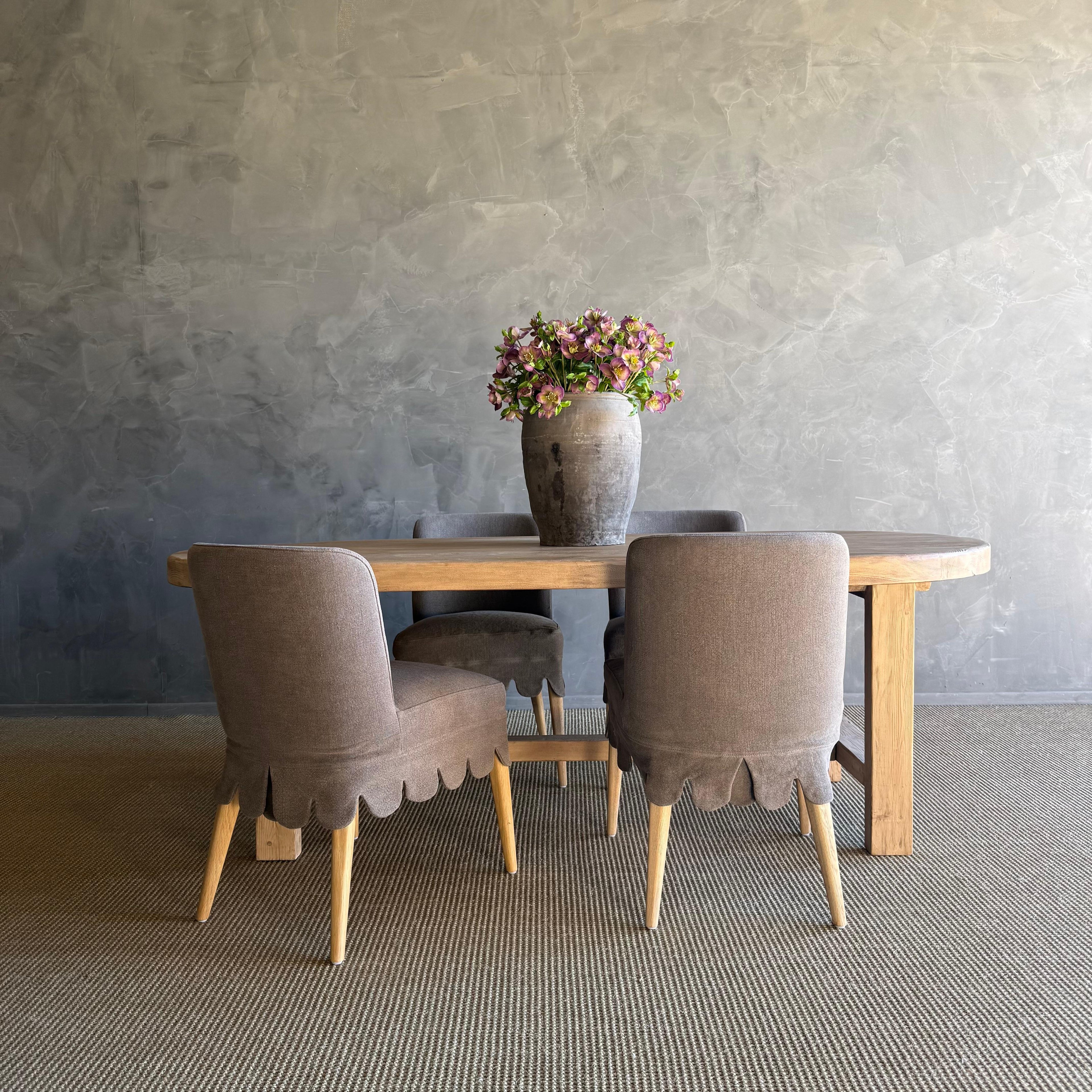 https://a.1stdibscdn.com/harvest-dining-table-made-from-solid-reclaimed-wood-86-for-sale-picture-5/f_18223/f_384747521769552859208/IMG_3299_master.jpeg
