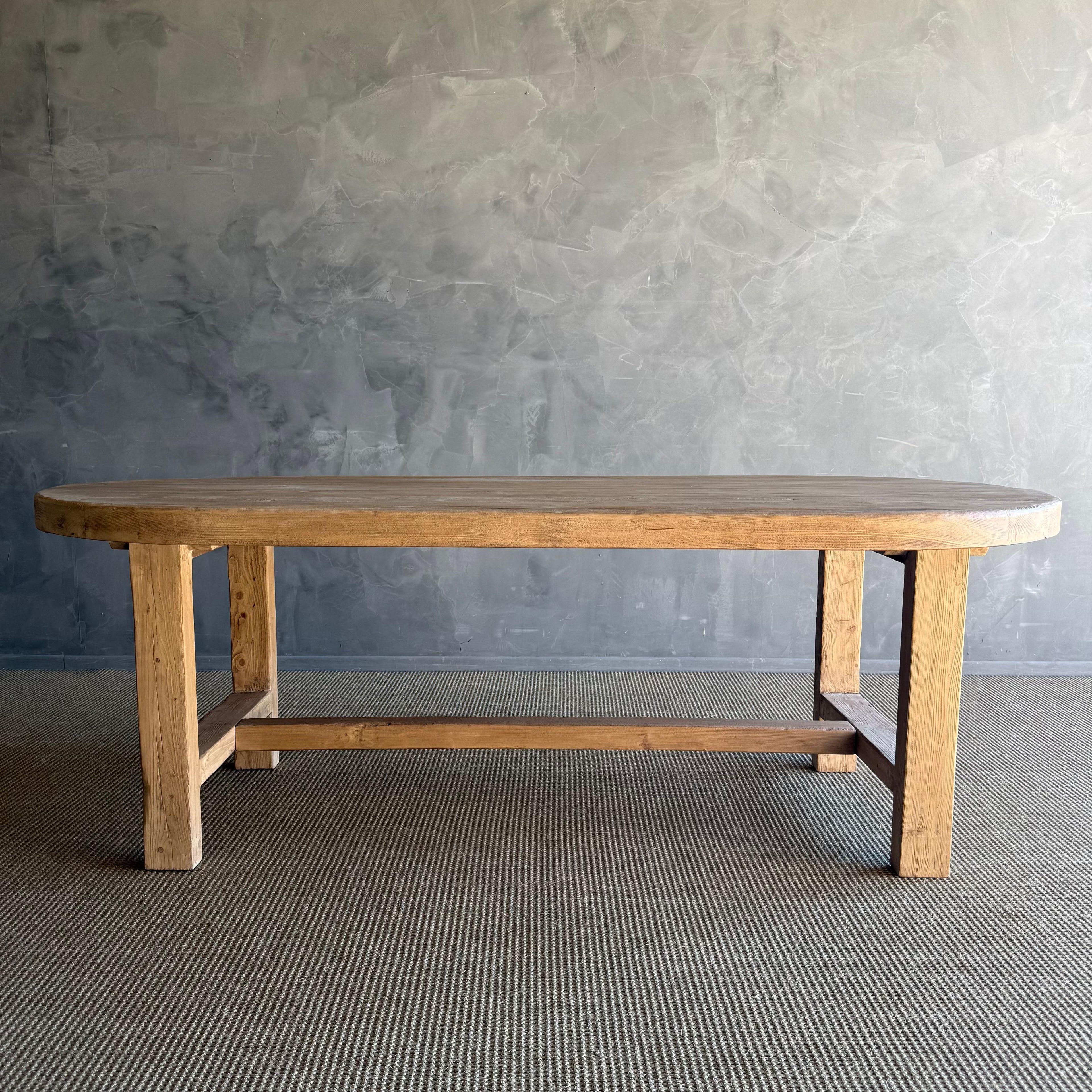 https://a.1stdibscdn.com/harvest-dining-table-made-from-solid-reclaimed-wood-86-for-sale-picture-8/f_18223/f_384747521769552860499/IMG_3303_master.jpeg