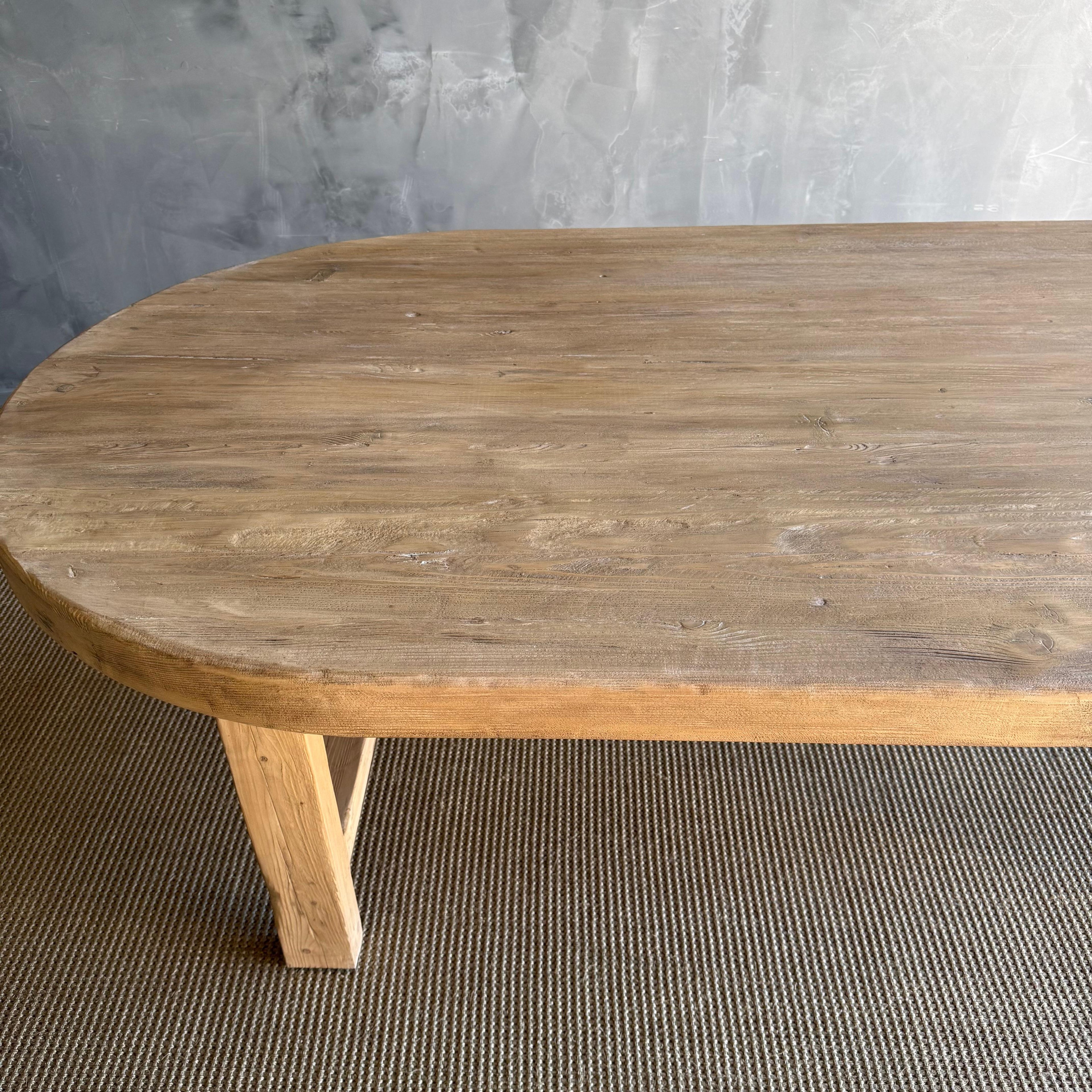 https://a.1stdibscdn.com/harvest-dining-table-made-from-solid-reclaimed-wood-86-for-sale-picture-9/f_18223/f_384747521769552865996/IMG_3304_master.jpeg