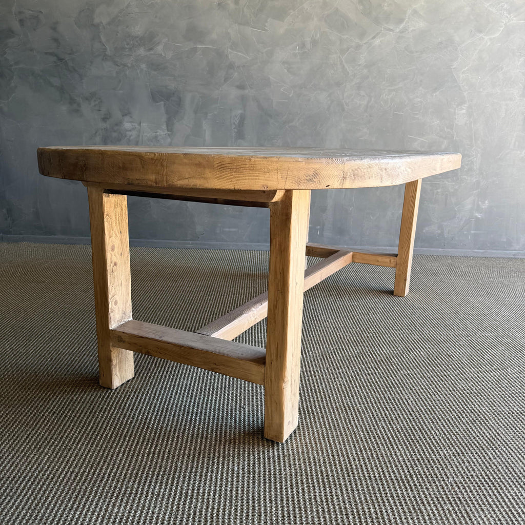 https://a.1stdibscdn.com/harvest-dining-table-made-from-solid-reclaimed-wood-86-for-sale-picture-10/f_18223/f_384747521769552866250/IMG_3305_master.jpeg