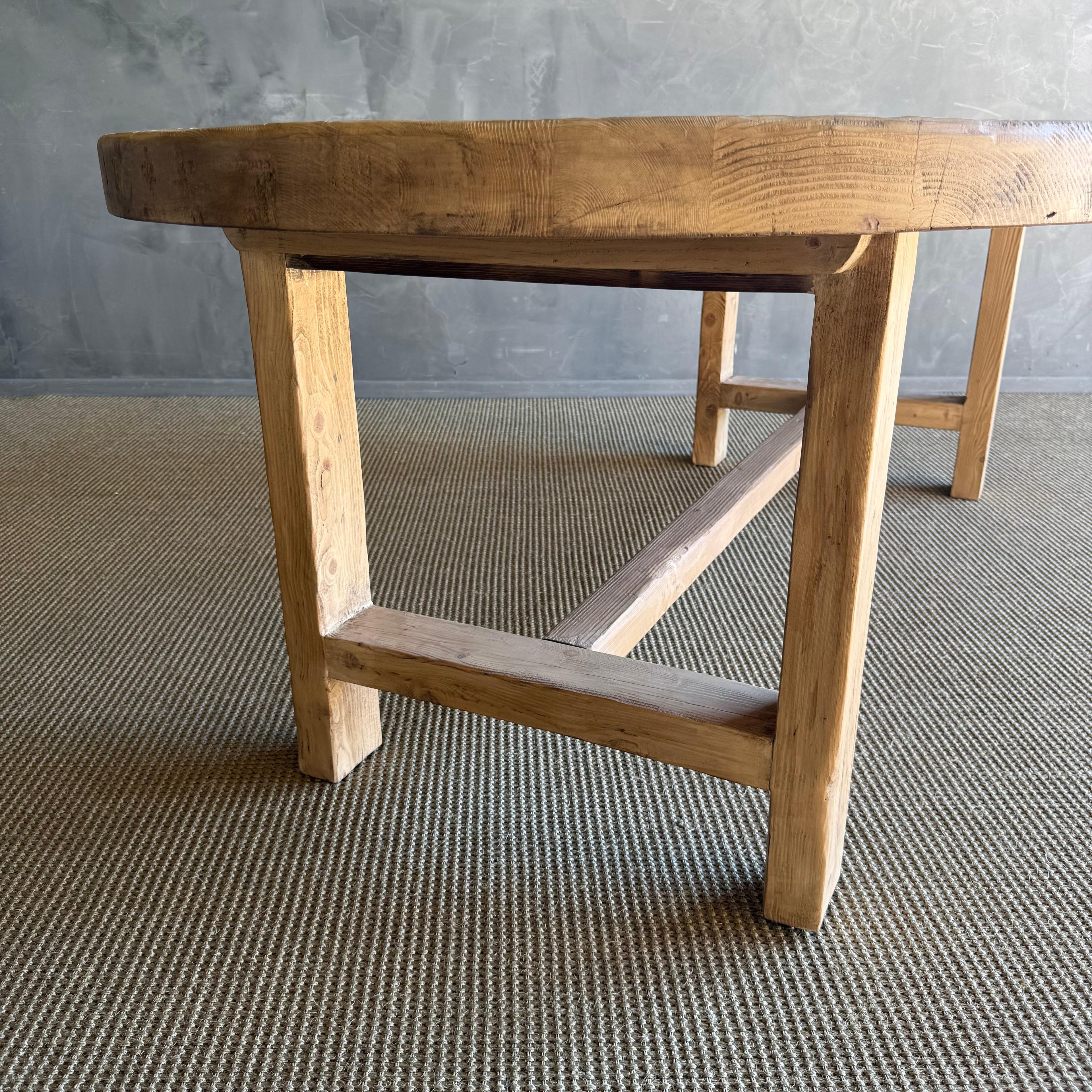 https://a.1stdibscdn.com/harvest-dining-table-made-from-solid-reclaimed-wood-86-for-sale-picture-12/f_18223/f_384747521769552866252/IMG_3307_master.jpeg
