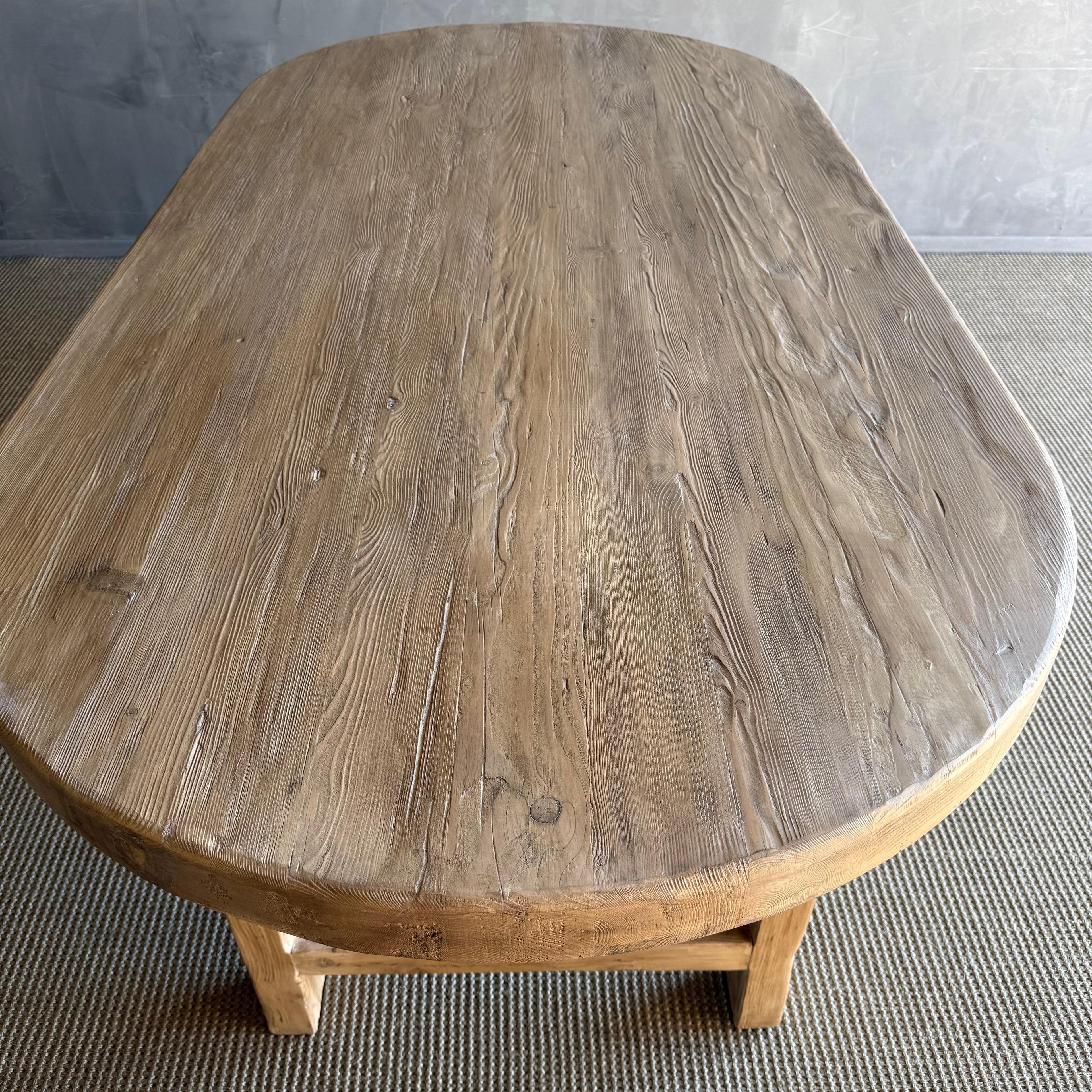 https://a.1stdibscdn.com/harvest-dining-table-made-from-solid-reclaimed-wood-86-for-sale-picture-14/f_18223/f_384747521769552866380/IMG_3309_master.jpeg