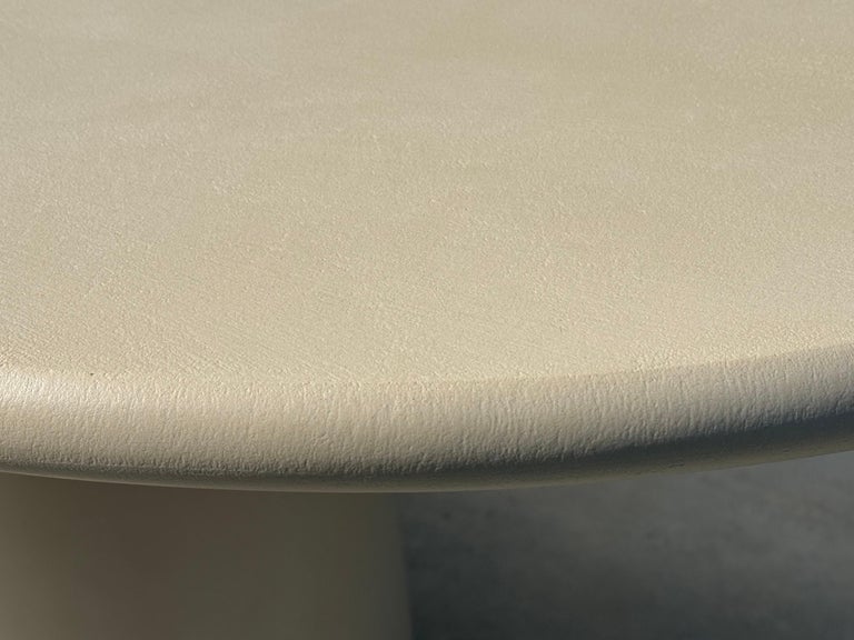 https://a.1stdibscdn.com/handcrafted-w-plaster-textured-dining-table-menhir-flat-oval-320-for-sale-picture-12/f_86552/f_442893621774171844604/IMG_3402_master.jpeg?width=768