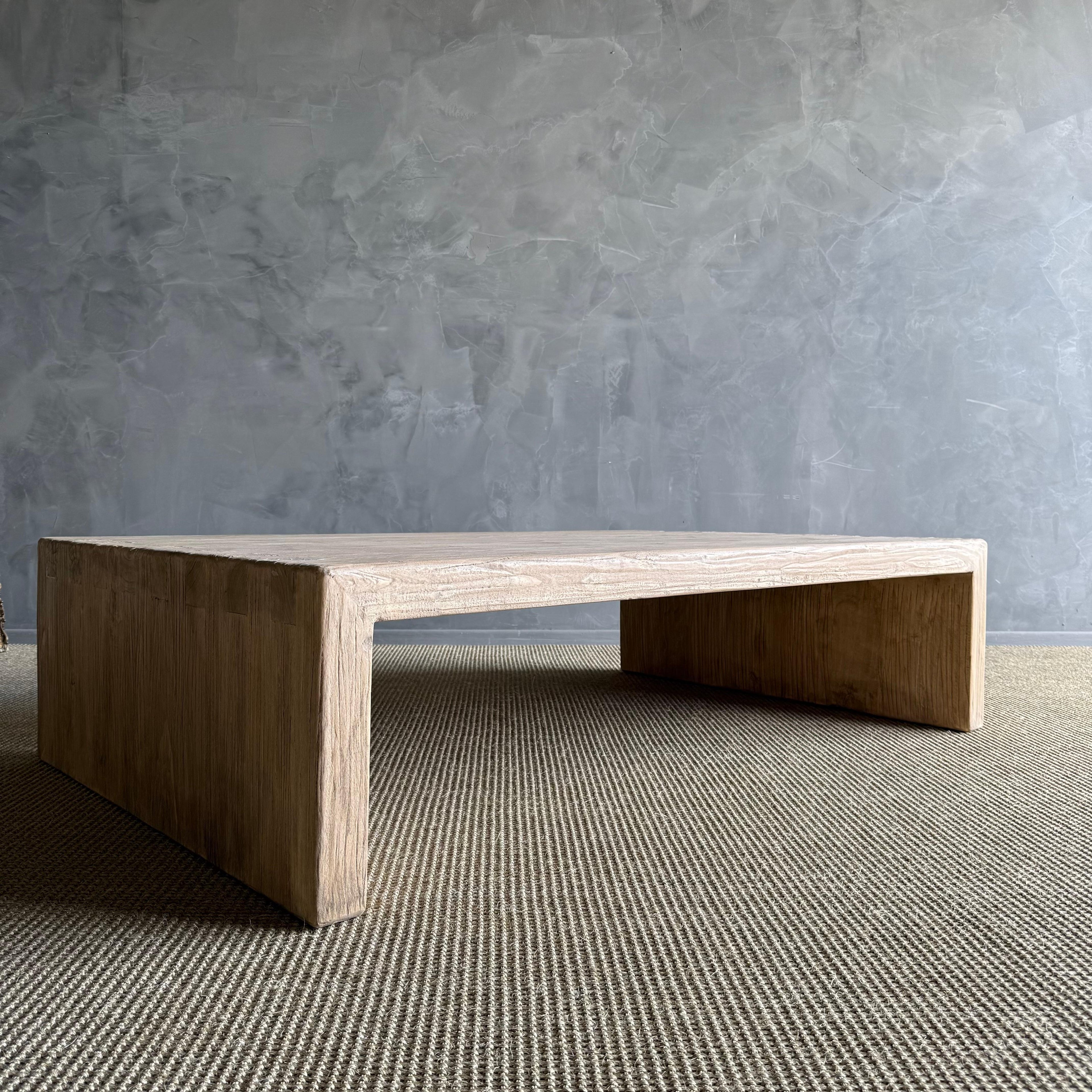 https://a.1stdibscdn.com/reclaimed-wood-waterfall-style-coffee-table-for-sale-picture-7/f_18223/f_433274921737840421739/IMG_3452_master.jpg