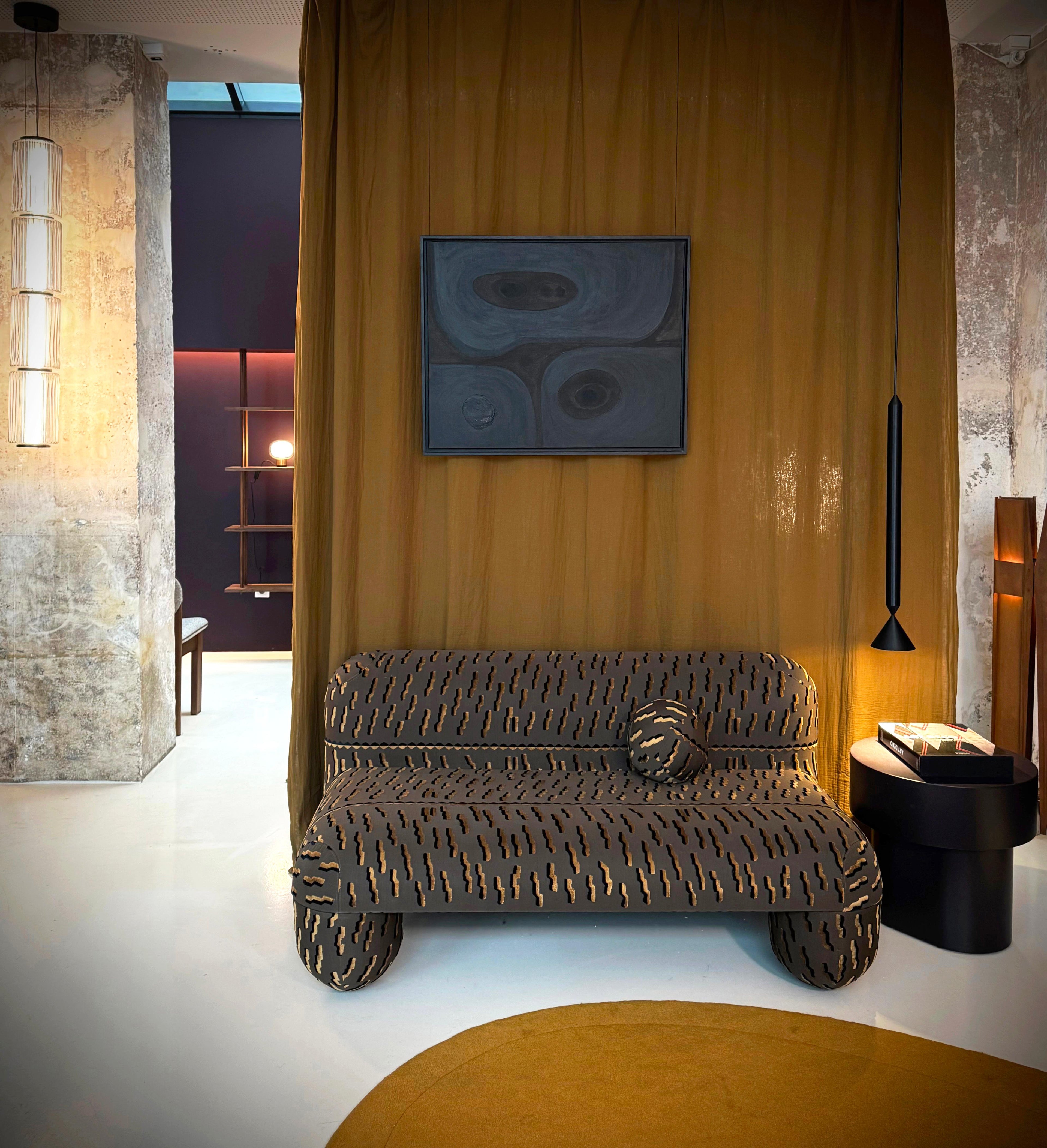 https://a.1stdibscdn.com/modern-sofa-hello-in-premium-dedar-tiger-beat-brown-jacquard-velvet-by-noom-for-sale-picture-3/f_42321/f_432725121737501938966/IMG_3545_master.jpg