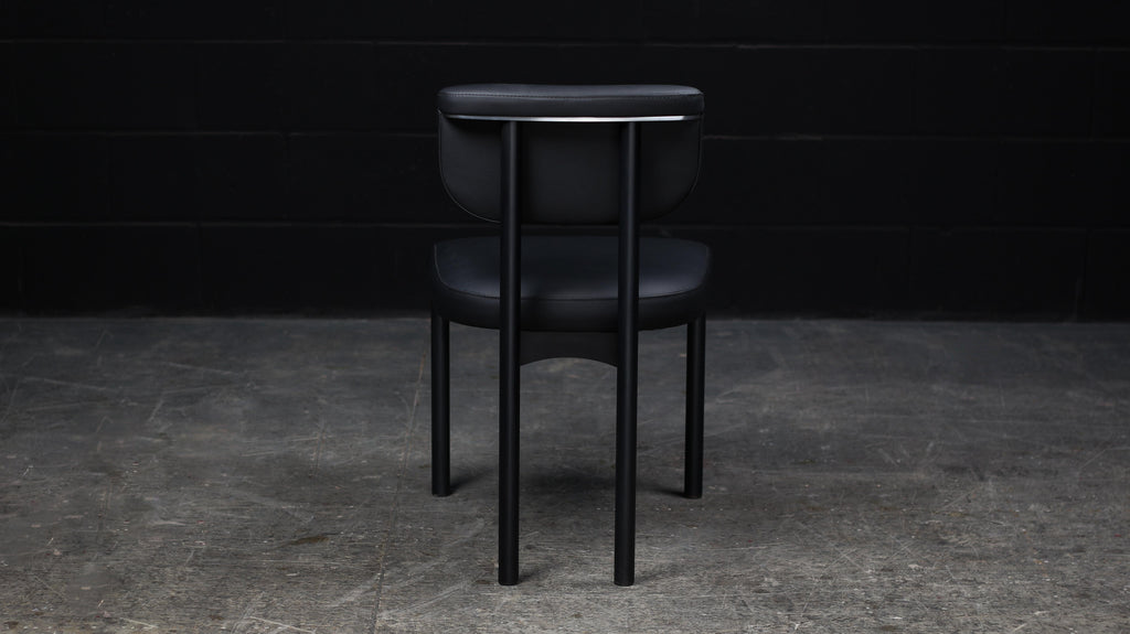 https://a.1stdibscdn.com/gadot-chair-by-ambrozia-black-nappa-leather-blackened-steel-satin-nickel-for-sale-picture-3/f_36881/f_409100821722623982094/IMG_3768_master.jpg