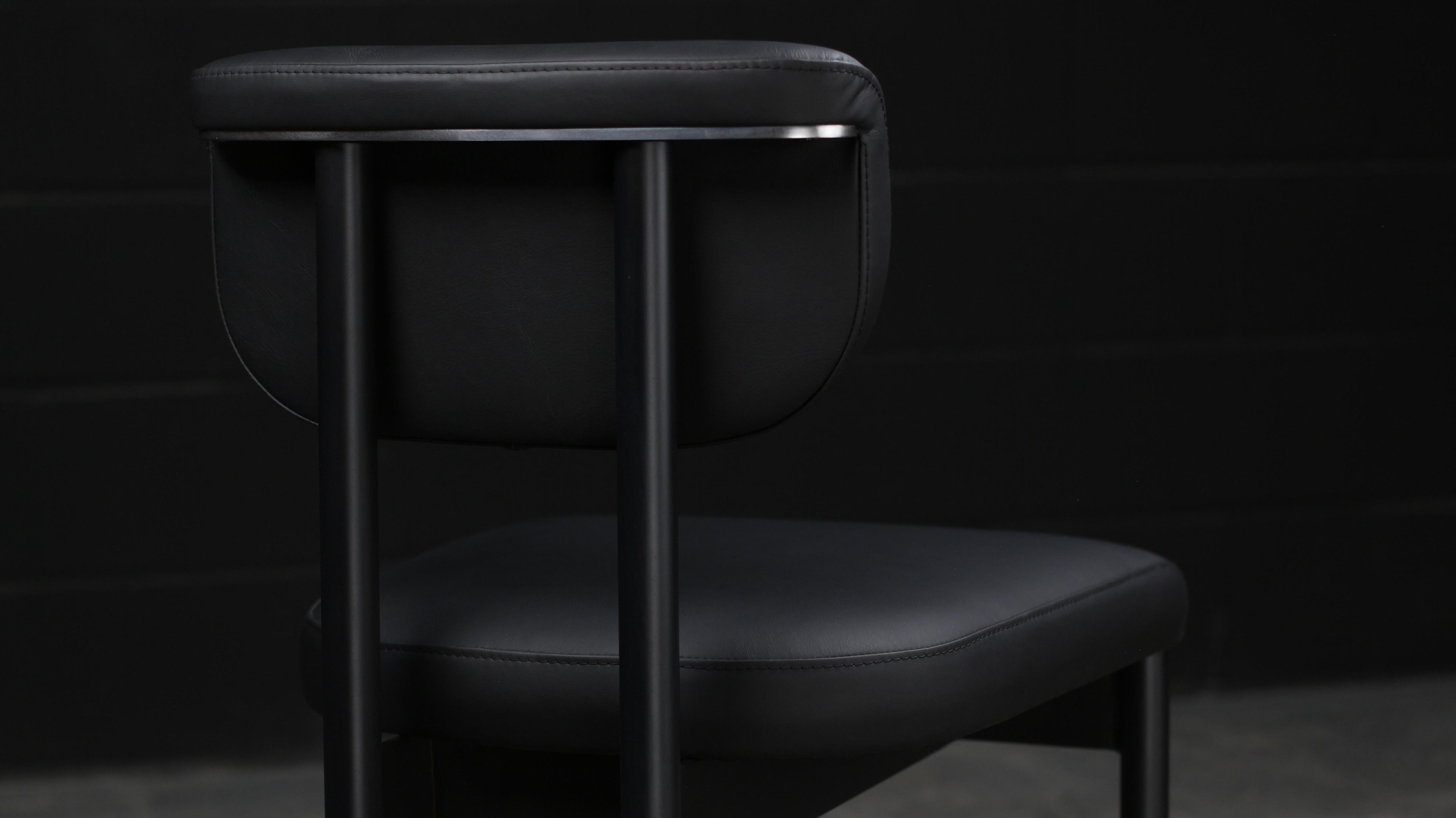 https://a.1stdibscdn.com/gadot-chair-by-ambrozia-black-nappa-leather-blackened-steel-satin-nickel-for-sale-picture-7/f_36881/f_409100821722623982131/IMG_3775_master.jpg