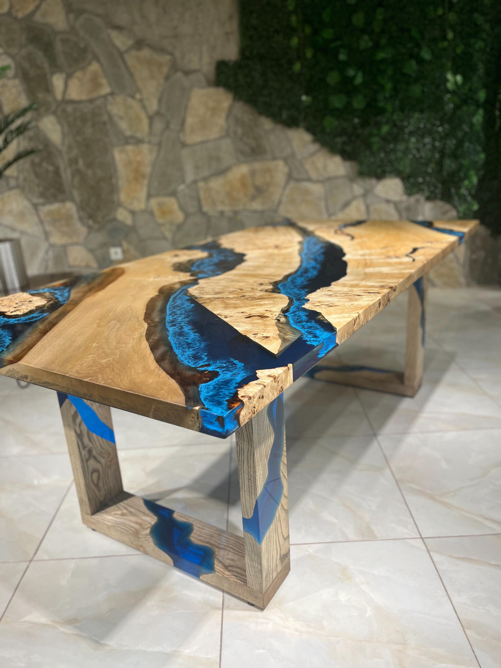 https://a.1stdibscdn.com/blue-river-epoxy-resin-dining-solid-wood-table-for-sale-picture-2/f_91932/f_383360321707493023364/IMG_3835_jpg_master.jpg