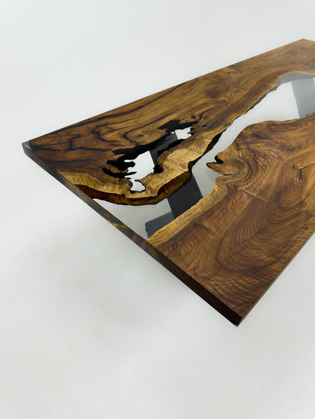 https://a.1stdibscdn.com/modern-clear-epoxy-resin-live-edge-river-walnut-conference-table-for-sale-picture-5/f_91932/f_363149021695648823055/IMG_3866_master.JPG