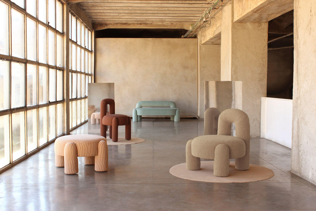https://a.1stdibscdn.com/dooq-organic-modern-marlon-chair-pink-kvadrat-by-pfranceschini-for-sale-picture-6/f_54242/f_370300521743526741692/IMG_4098_master.jpg