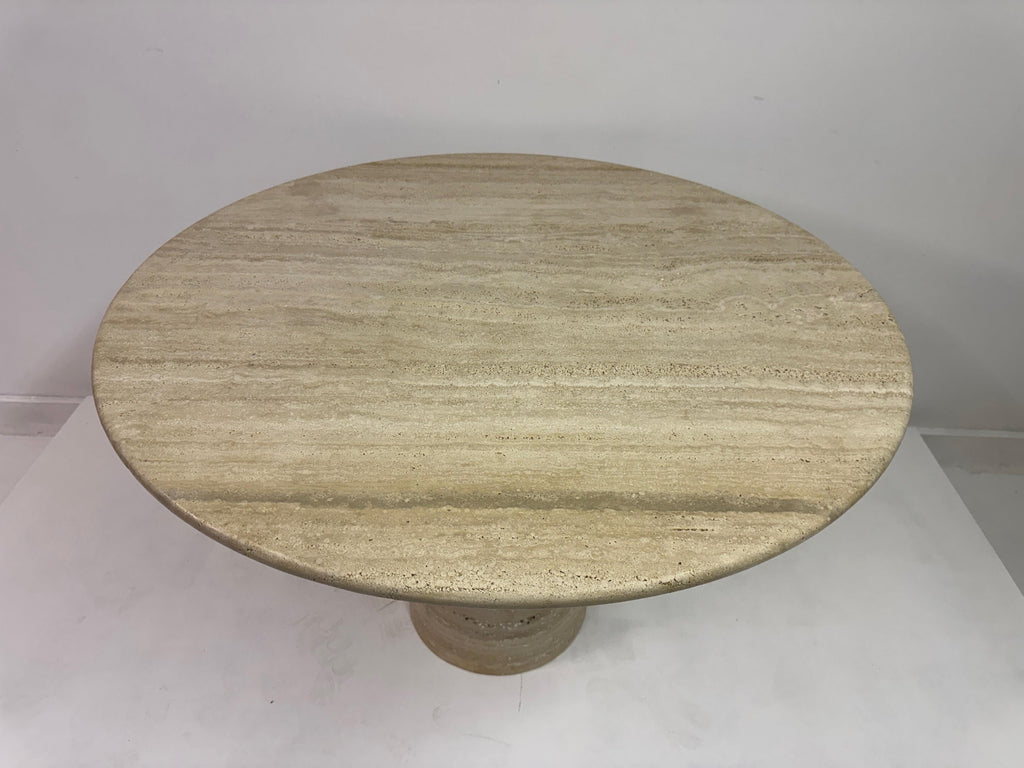 https://a.1stdibscdn.com/round-italian-travertine-dining-table-for-sale-picture-3/f_47872/f_457972821752068290028/IMG_4147_master.jpeg