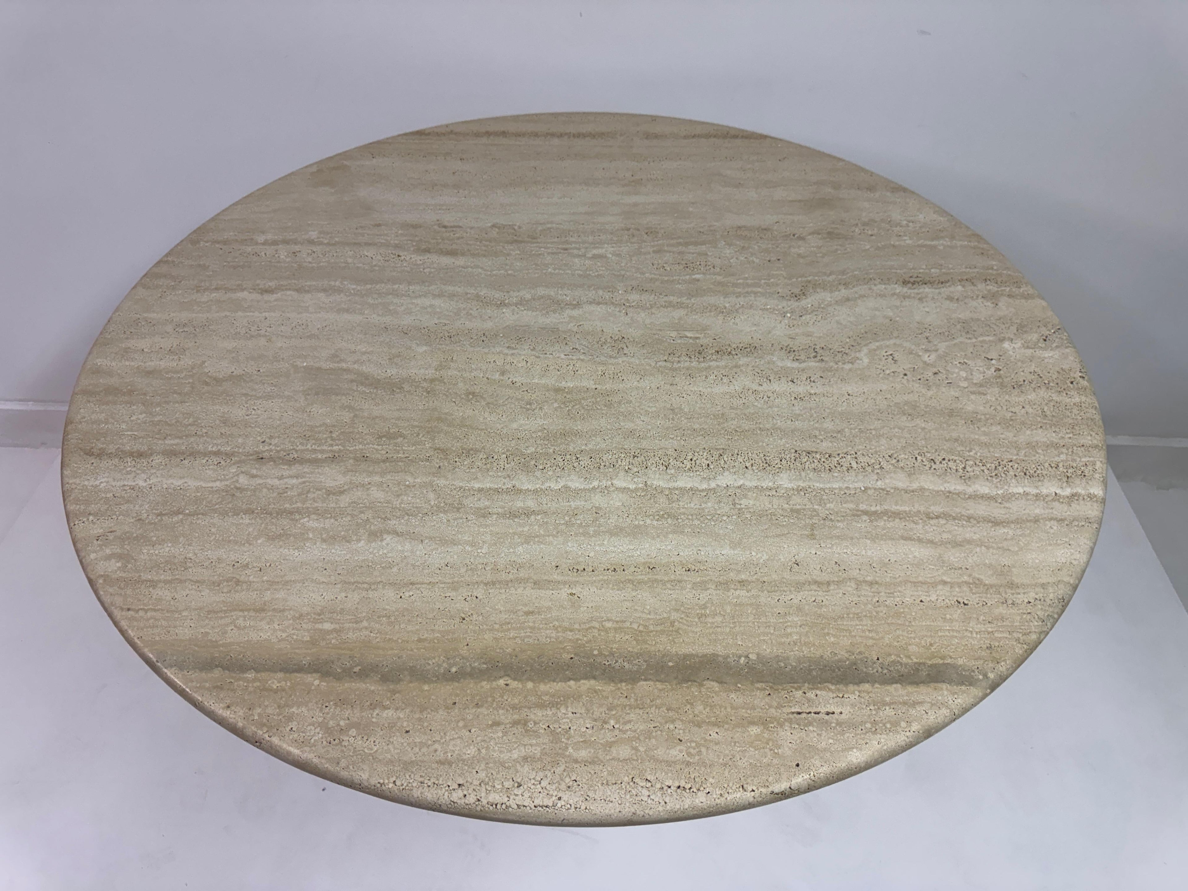 https://a.1stdibscdn.com/round-italian-travertine-dining-table-for-sale-picture-9/f_47872/f_457972821752068291894/IMG_4153_master.jpeg