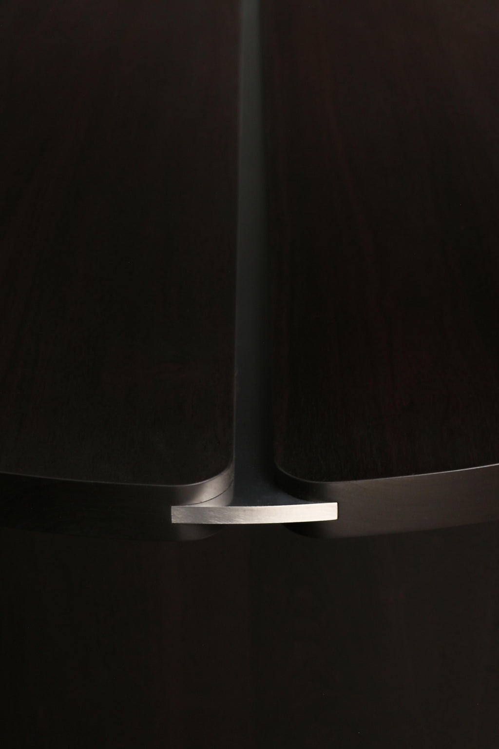 https://a.1stdibscdn.com/aurum-dining-table-by-ambrozia-oxidized-walnut-polished-aluminum-10ft-for-sale-picture-6/f_36881/f_435999821739376844745/IMG_4163_master.jpg