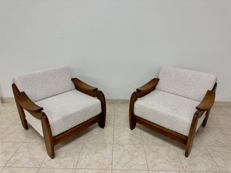 https://a.1stdibscdn.com/pair-of-italian-brutalist-armchairs-for-sale-picture-3/f_47872/f_403290121719325603390/IMG_4204_master.jpeg?width=768