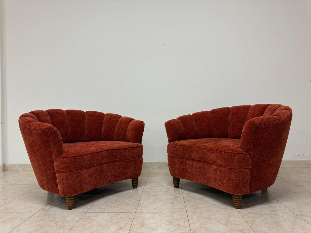 https://a.1stdibscdn.com/1950s-style-italian-armchairs-for-sale-picture-4/f_47872/f_403302421719326477591/IMG_4235_master.jpeg