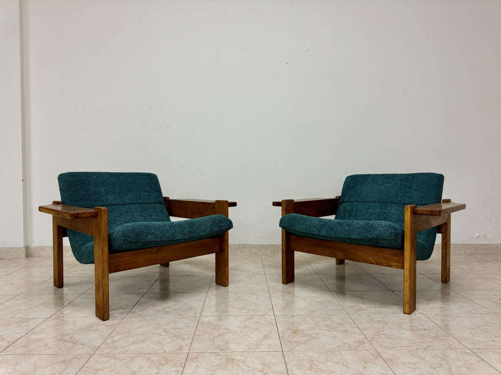 https://a.1stdibscdn.com/pair-of-italian-brutalist-style-armchairs-for-sale-picture-5/f_47872/f_403524021719405280416/IMG_4324_master.jpeg