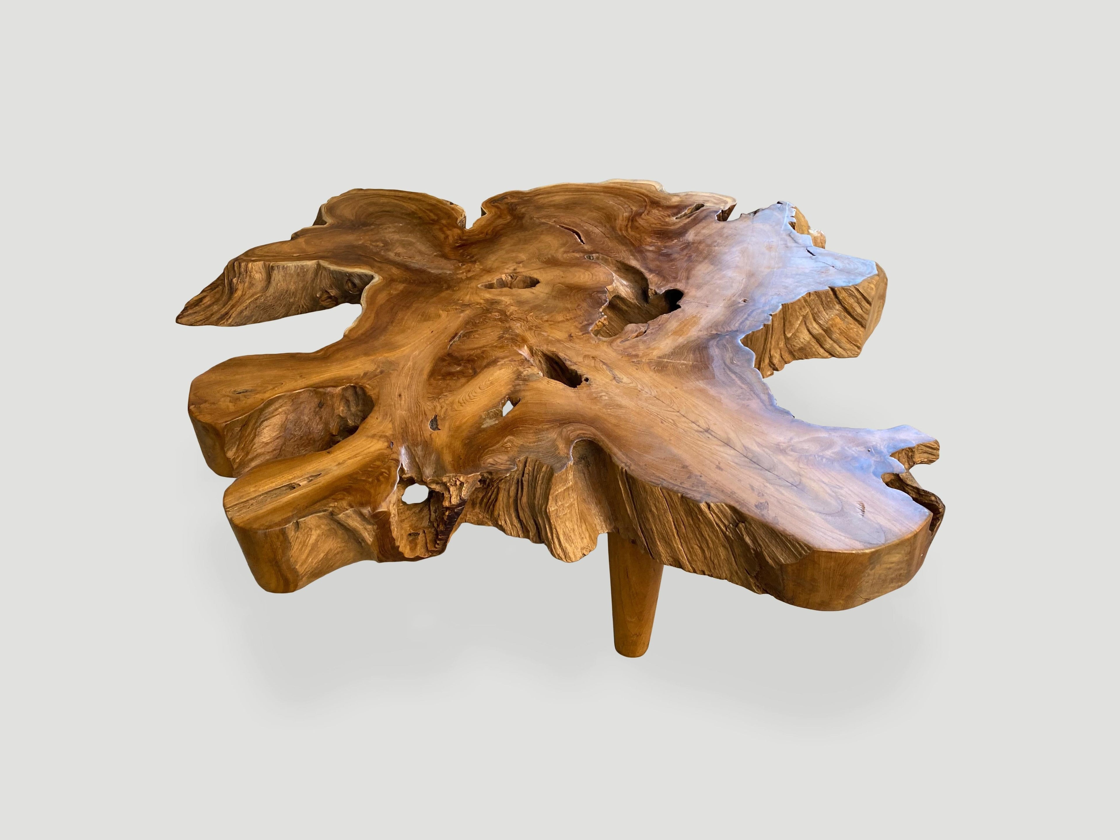 https://a.1stdibscdn.com/andrianna-shamaris-amorphous-mid-century-style-coffee-table-for-sale-picture-3/f_10806/f_295610621657746770579/IMG_4407_master.jpg