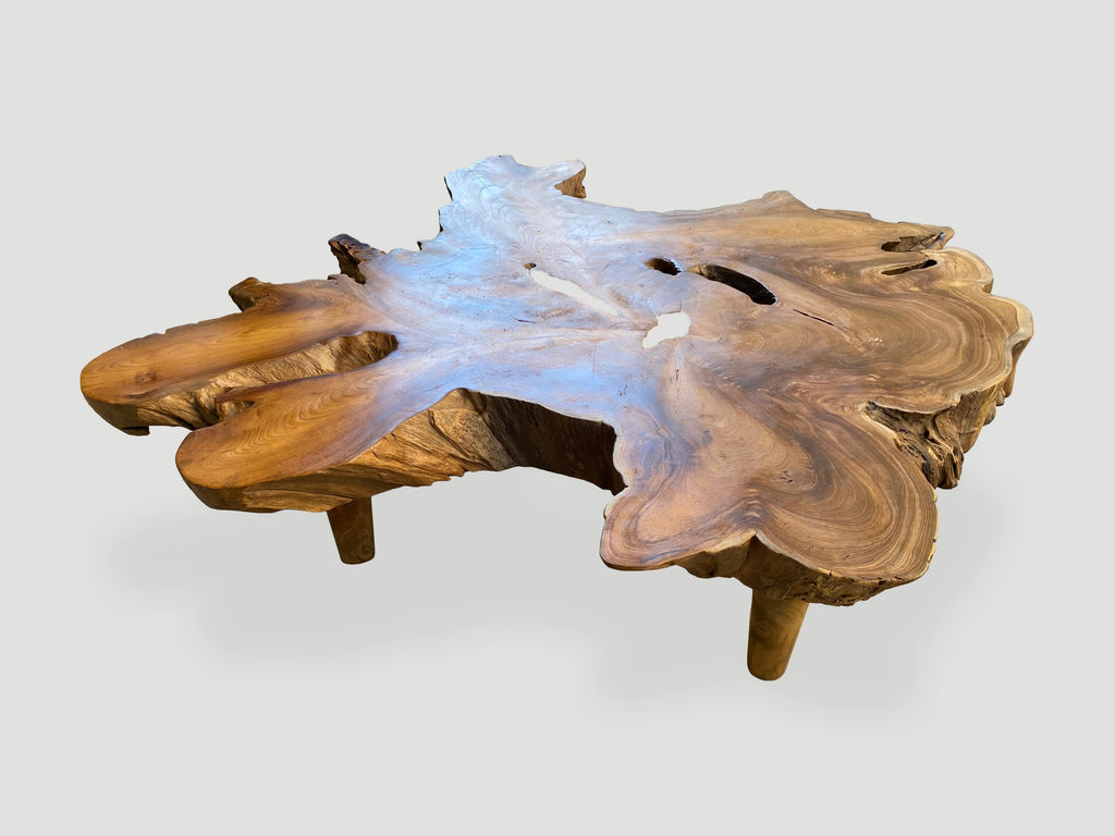 https://a.1stdibscdn.com/andrianna-shamaris-amorphous-mid-century-style-coffee-table-for-sale-picture-5/f_10806/f_295610621657746771938/IMG_4408_master.jpg
