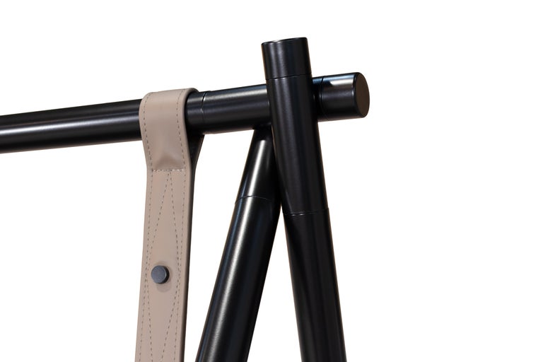 https://a.1stdibscdn.com/outdoor-swing-with-stainless-steel-structure-and-patterned-fabric-for-sale-picture-3/f_56702/f_465866621757412244989/IMG_4415_Edit_master.jpg?width=768