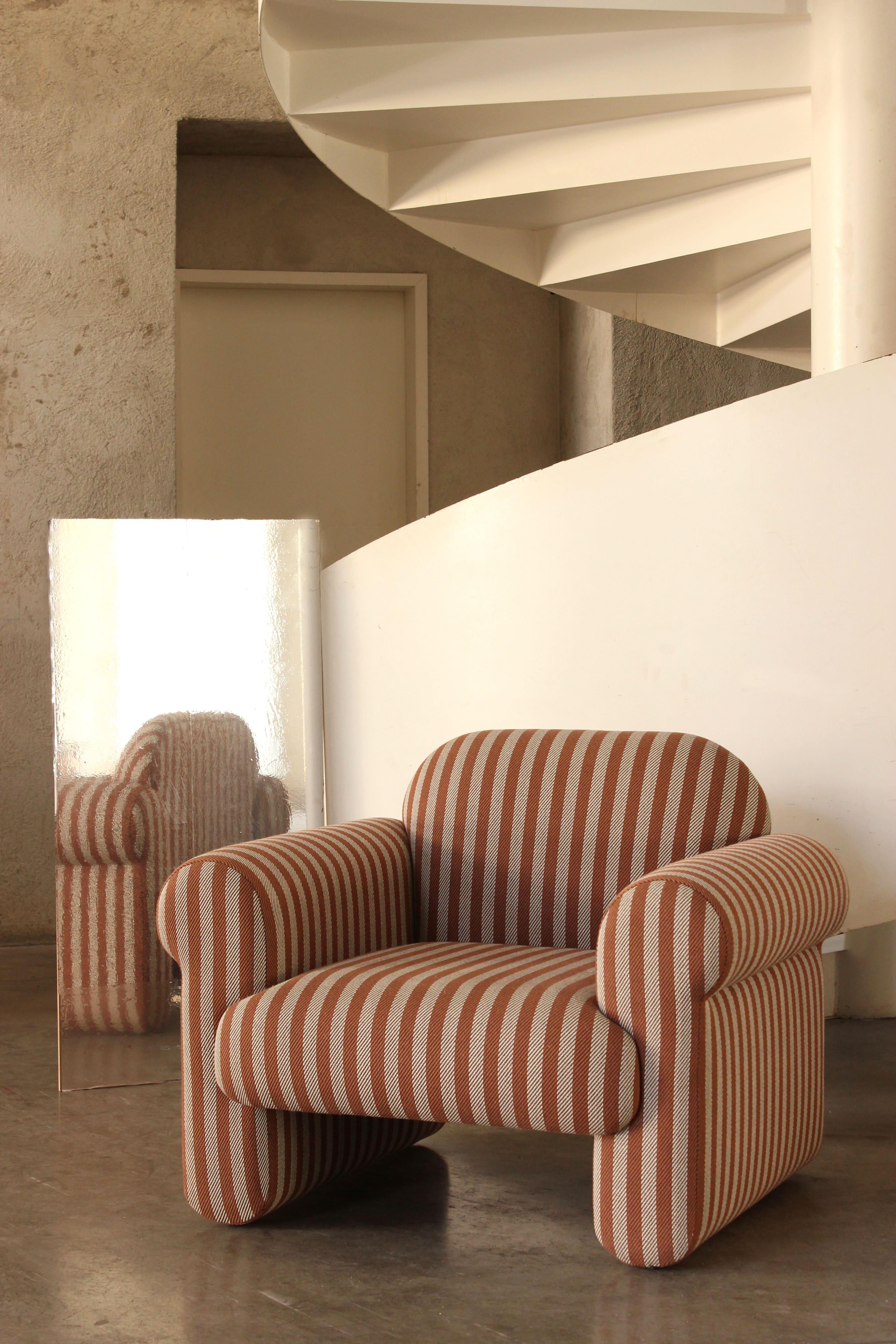 https://a.1stdibscdn.com/dooq-new-organic-modern-oscar-armchair-striped-in-yellow-and-brown-fabric-for-sale-picture-5/f_54242/f_438413621743522675756/IMG_4440_master.jpg