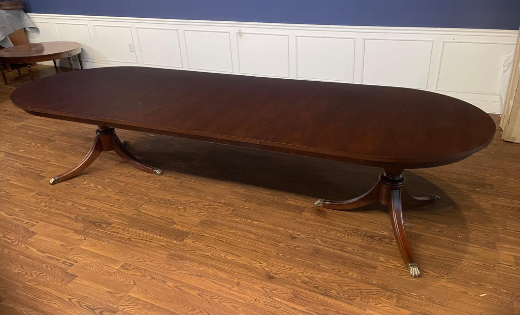 https://a.1stdibscdn.com/oval-mahogany-double-pedestal-dining-table-by-leighton-hall-made-to-order-for-sale-picture-3/f_44162/f_435790121739241734796/IMG_4503_master.jpeg